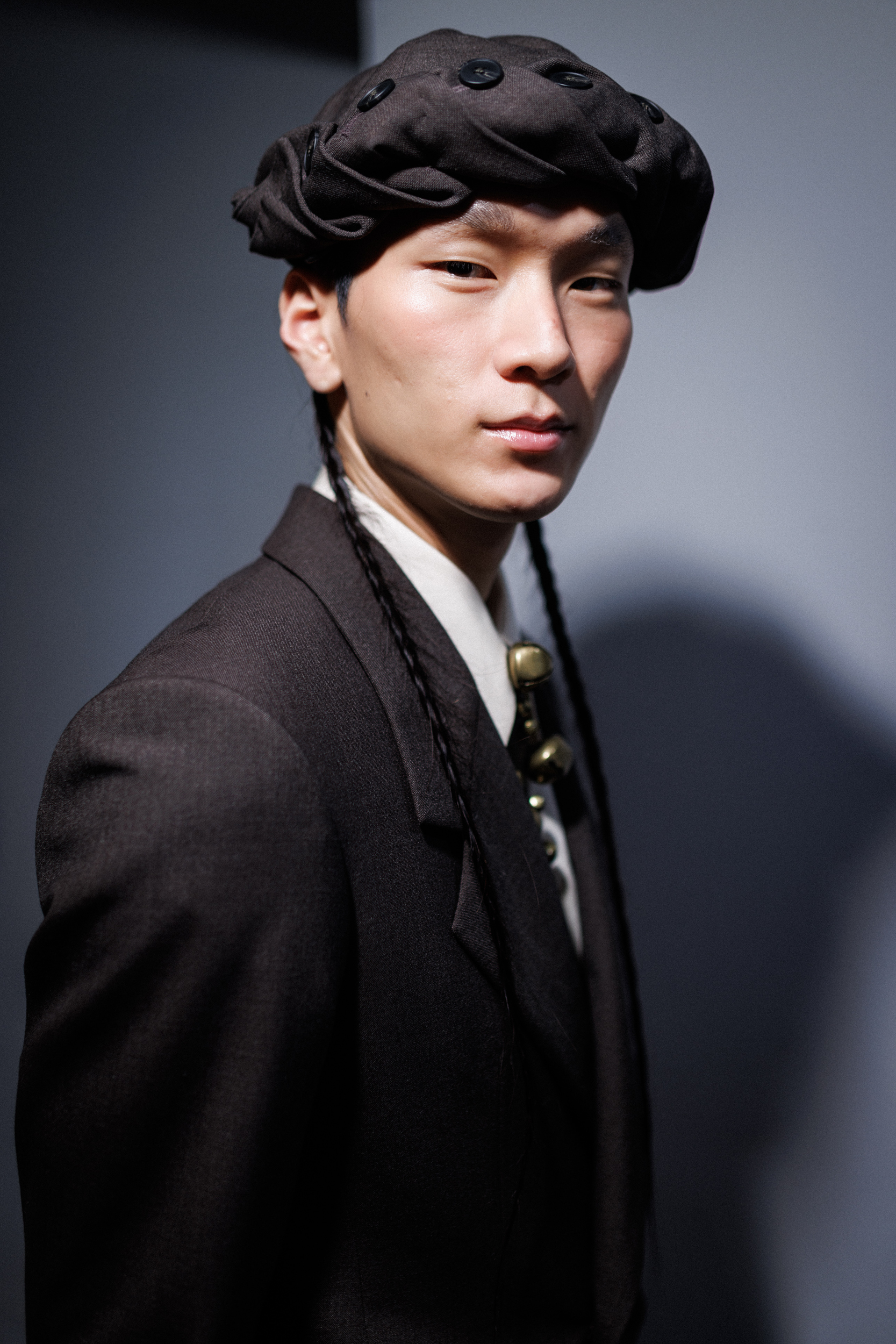 Sean Suen Fall 2025 Men’s Fashion Show Backstage