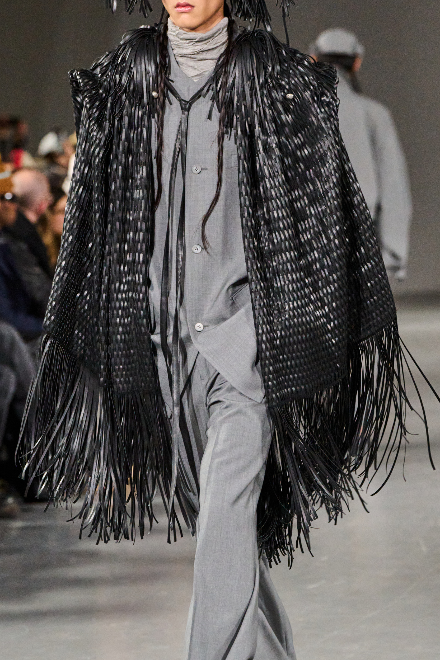 Sean Suen Fall 2025 Men’s Fashion Show Details