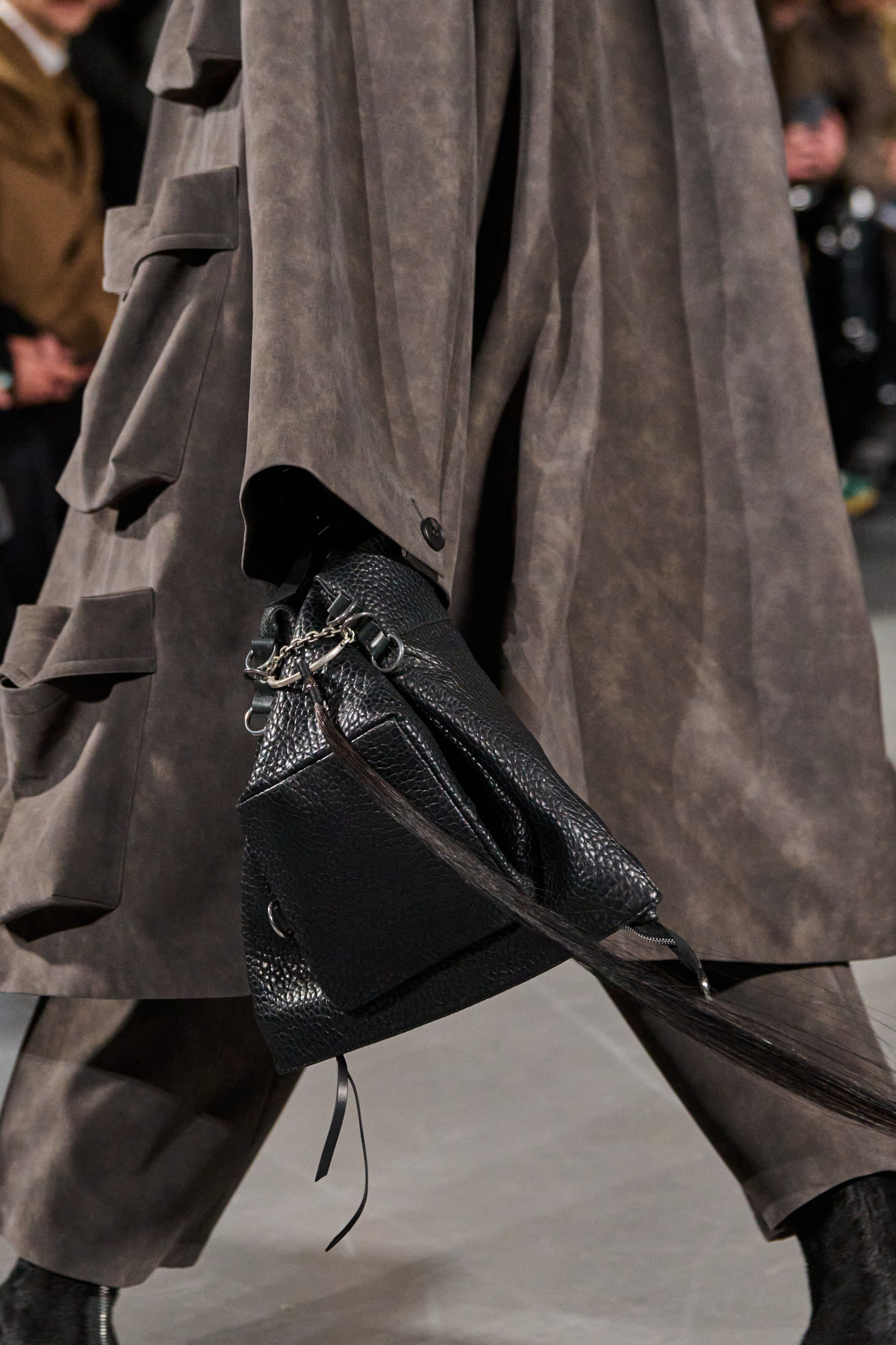 Sean Suen Fall 2025 Men’s Fashion Show Details