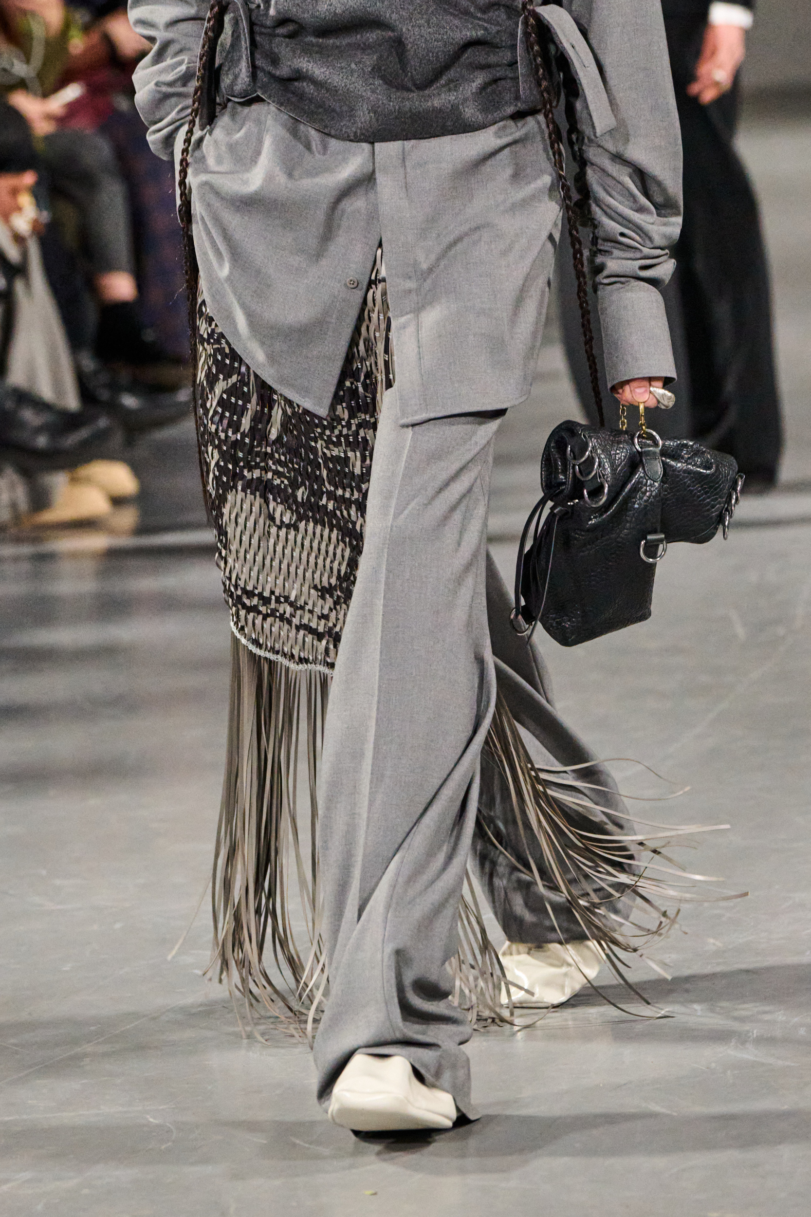 Sean Suen Fall 2025 Men’s Fashion Show Details