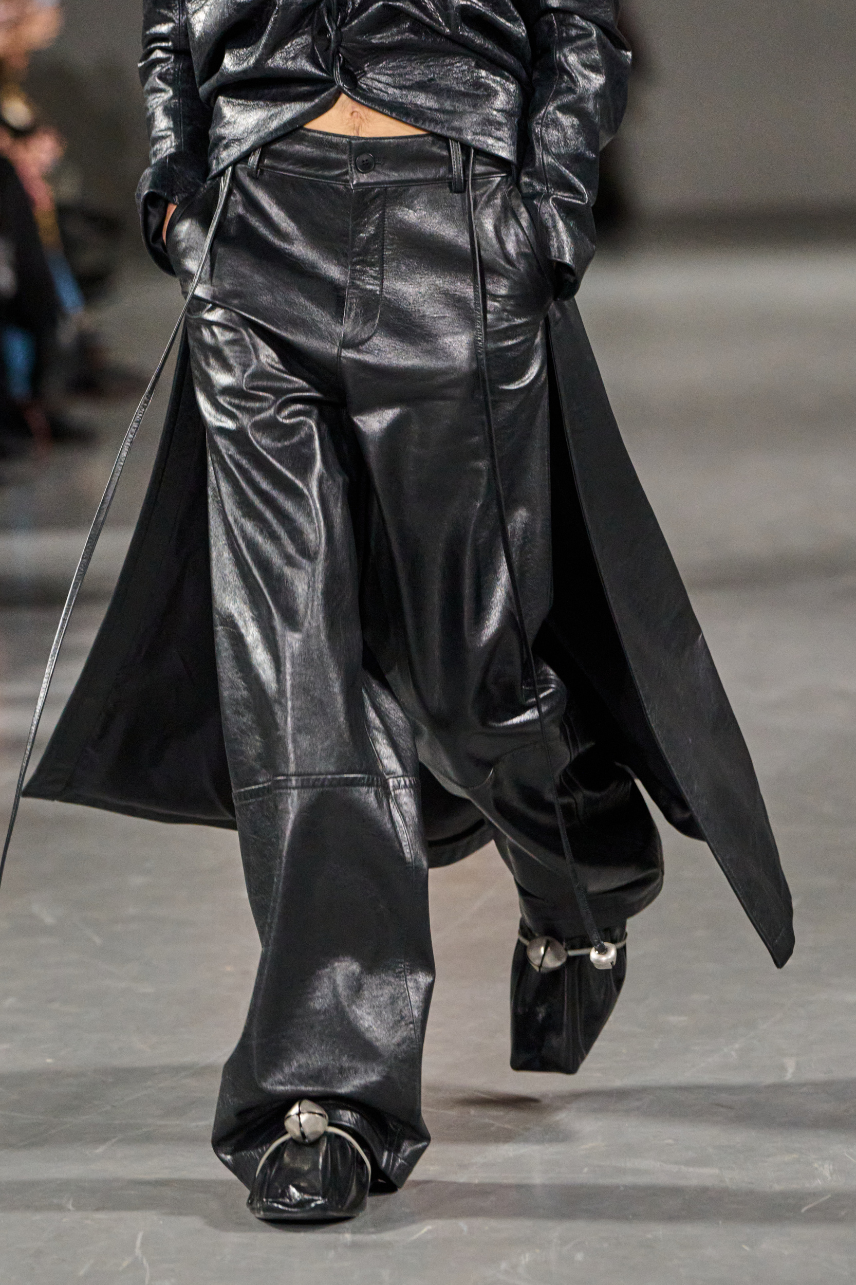 Sean Suen Fall 2025 Men’s Fashion Show Details