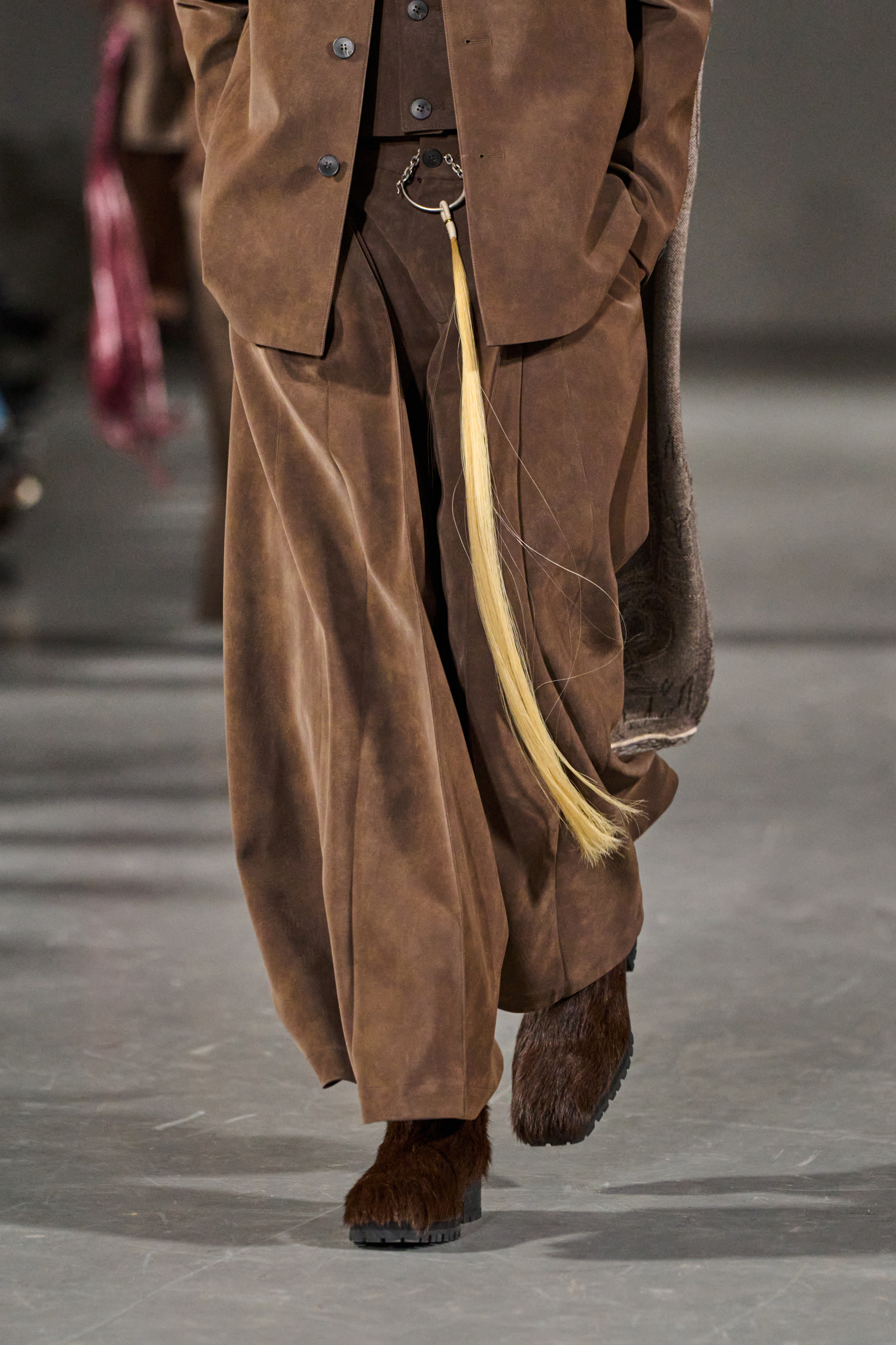 Sean Suen Fall 2025 Men’s Fashion Show Details