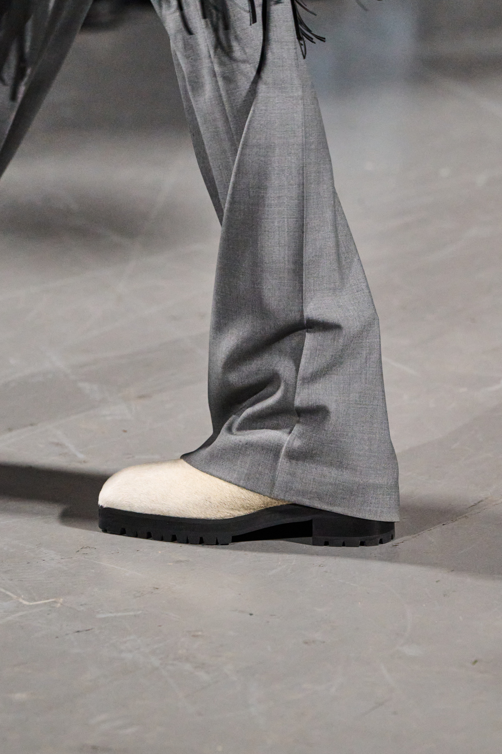 Sean Suen Fall 2025 Men’s Fashion Show Details