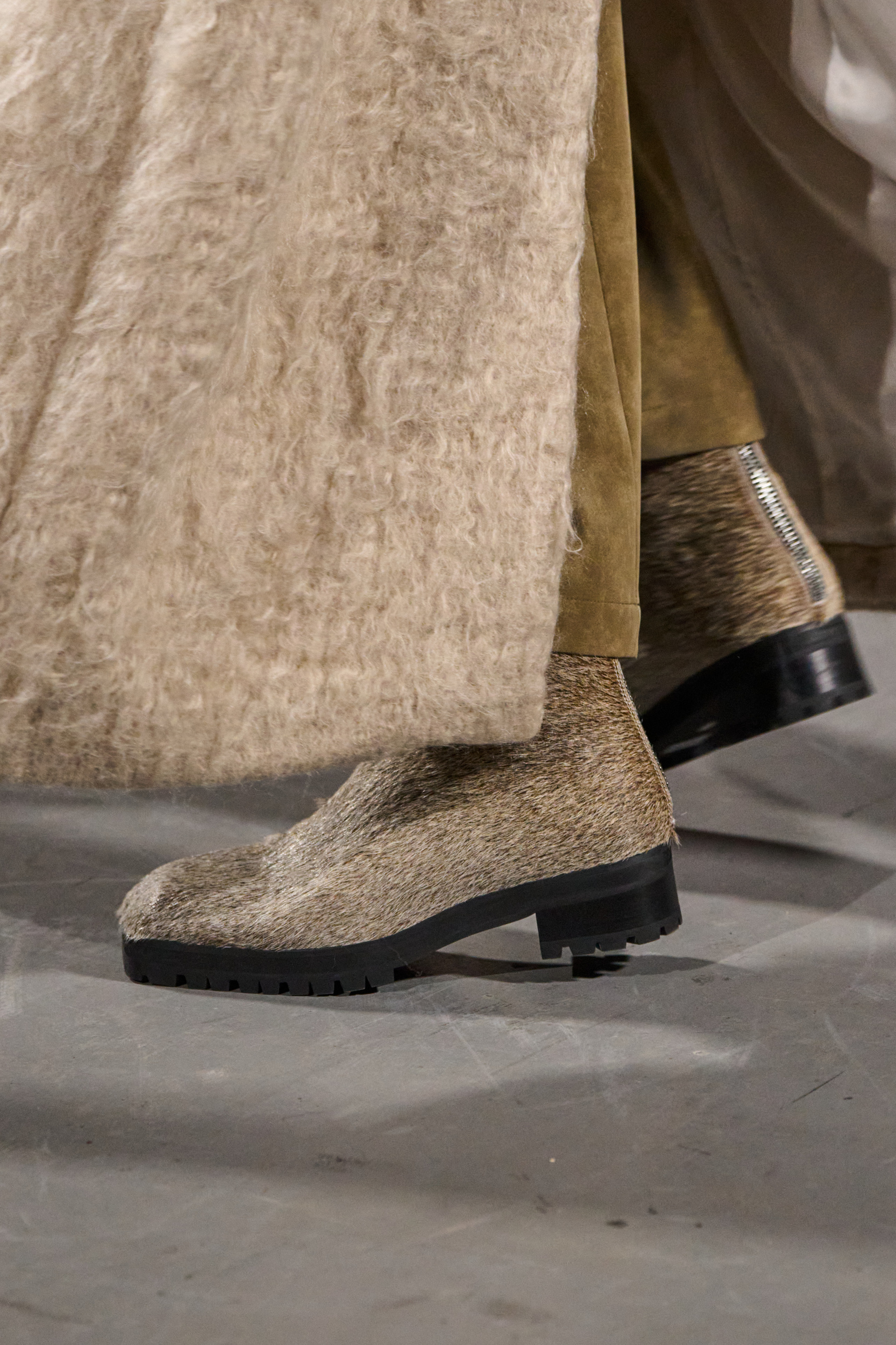 Sean Suen Fall 2025 Men’s Fashion Show Details