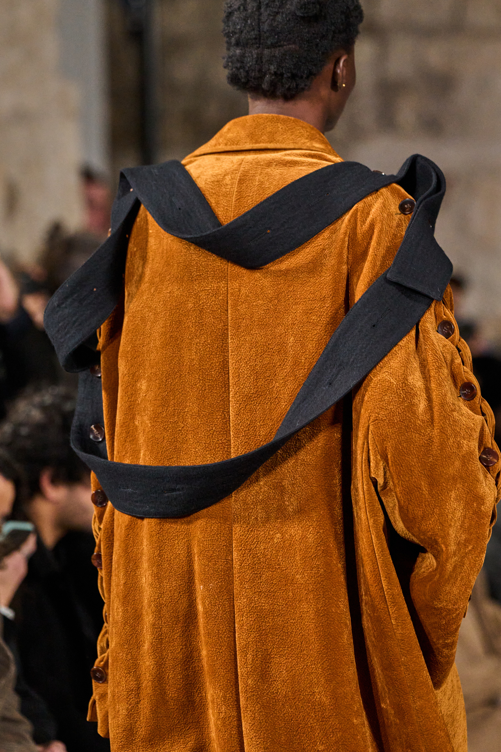 Sean Suen Fall 2025 Men’s Fashion Show Details