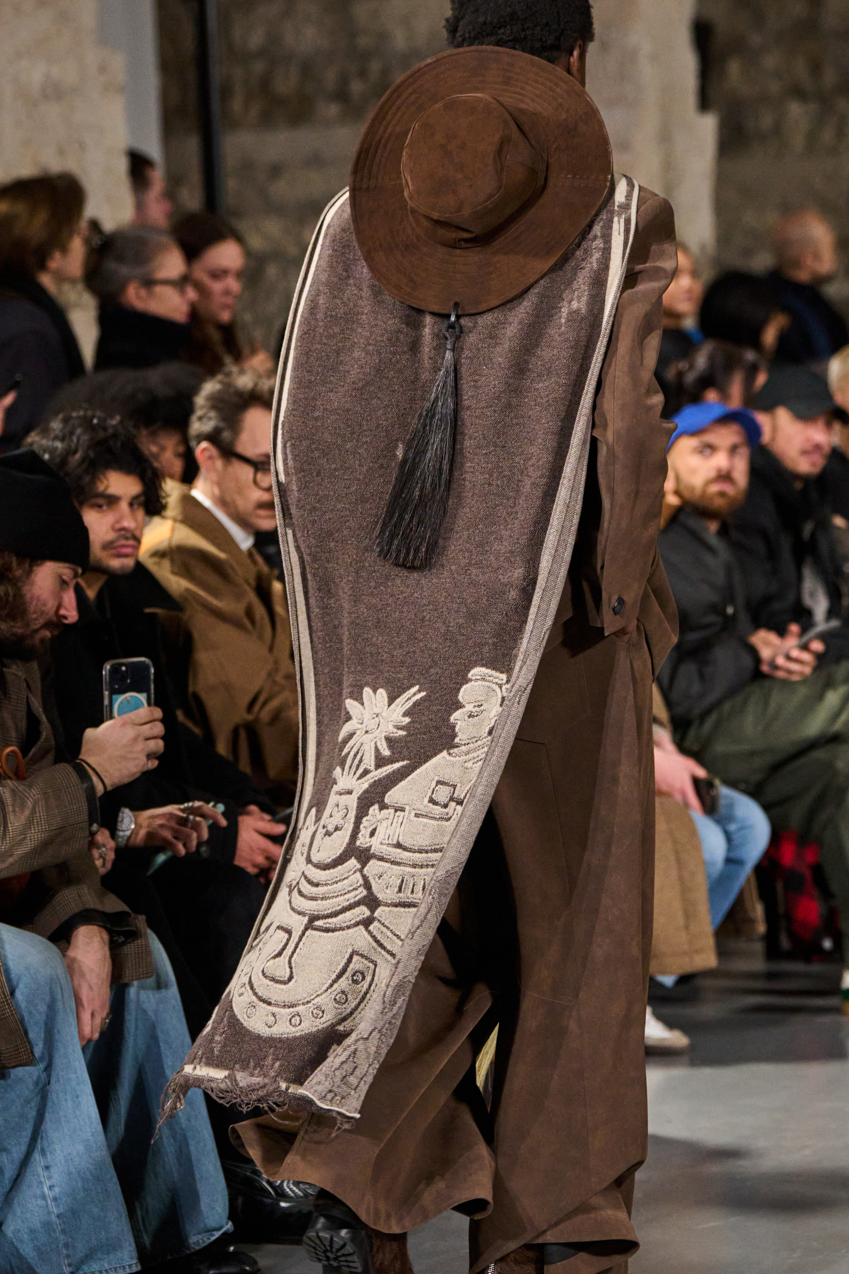 Sean Suen Fall 2025 Men’s Fashion Show Details