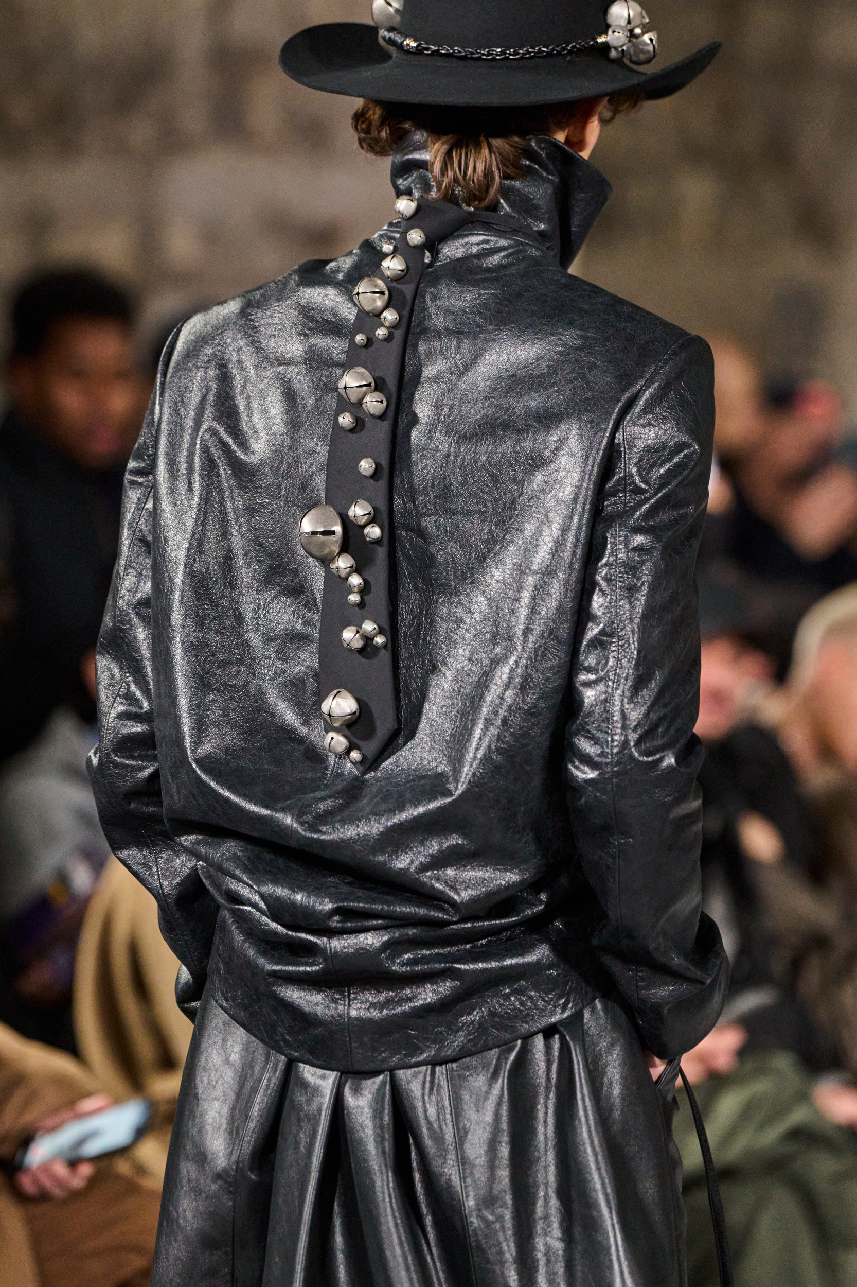 Sean Suen Fall 2025 Men’s Fashion Show Details