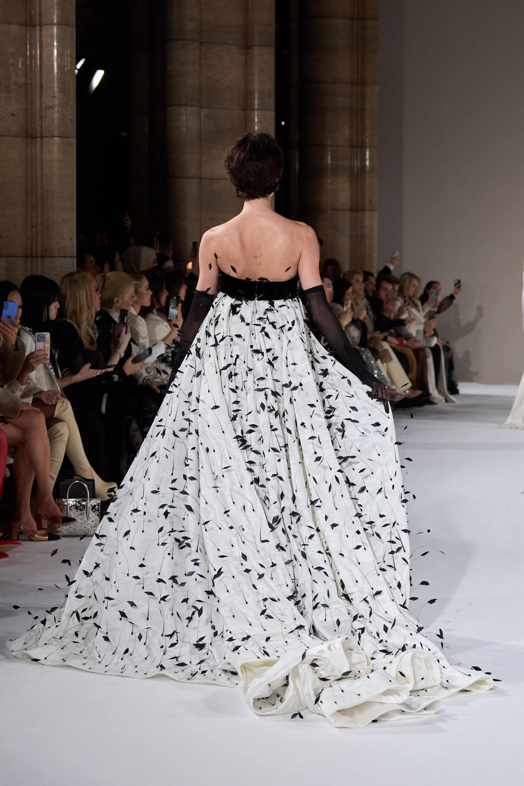 Tamara Ralph Spring 2025 Couture Fashion Show Details