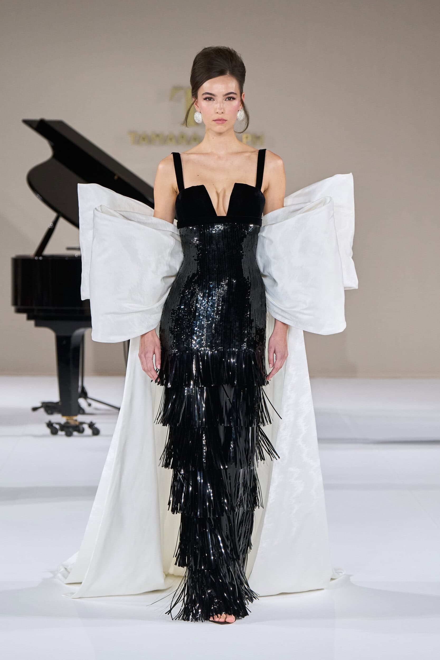 Tamara Ralph Spring 2025 Couture Fashion Show