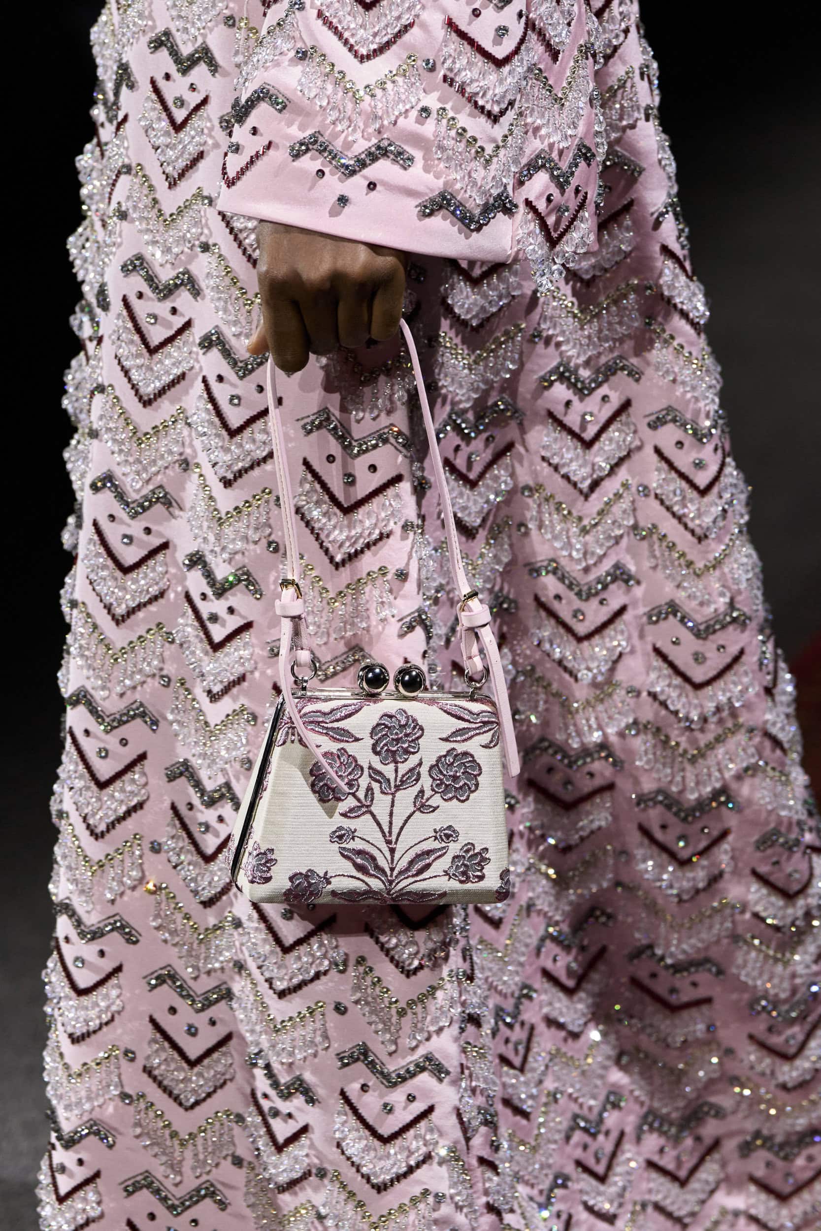 Giambattista Valli Spring 2025 Couture Fashion Show Details