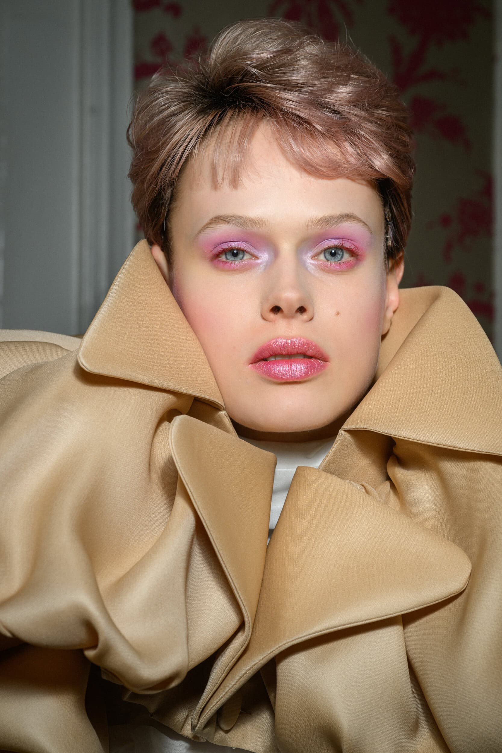 Viktor & Rolf Spring 2025 Couture Fashion Show Backstage