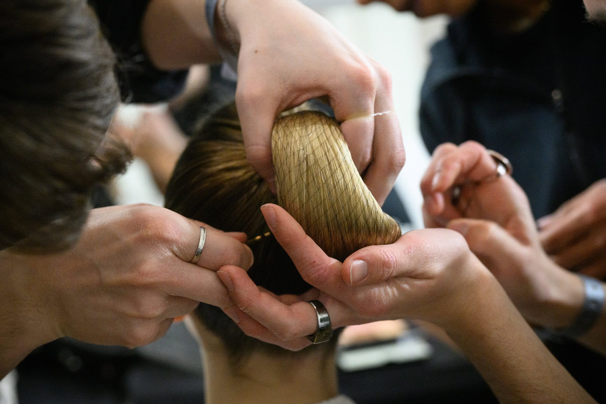 Viktor & Rolf Spring 2025 Couture Fashion Show Backstage