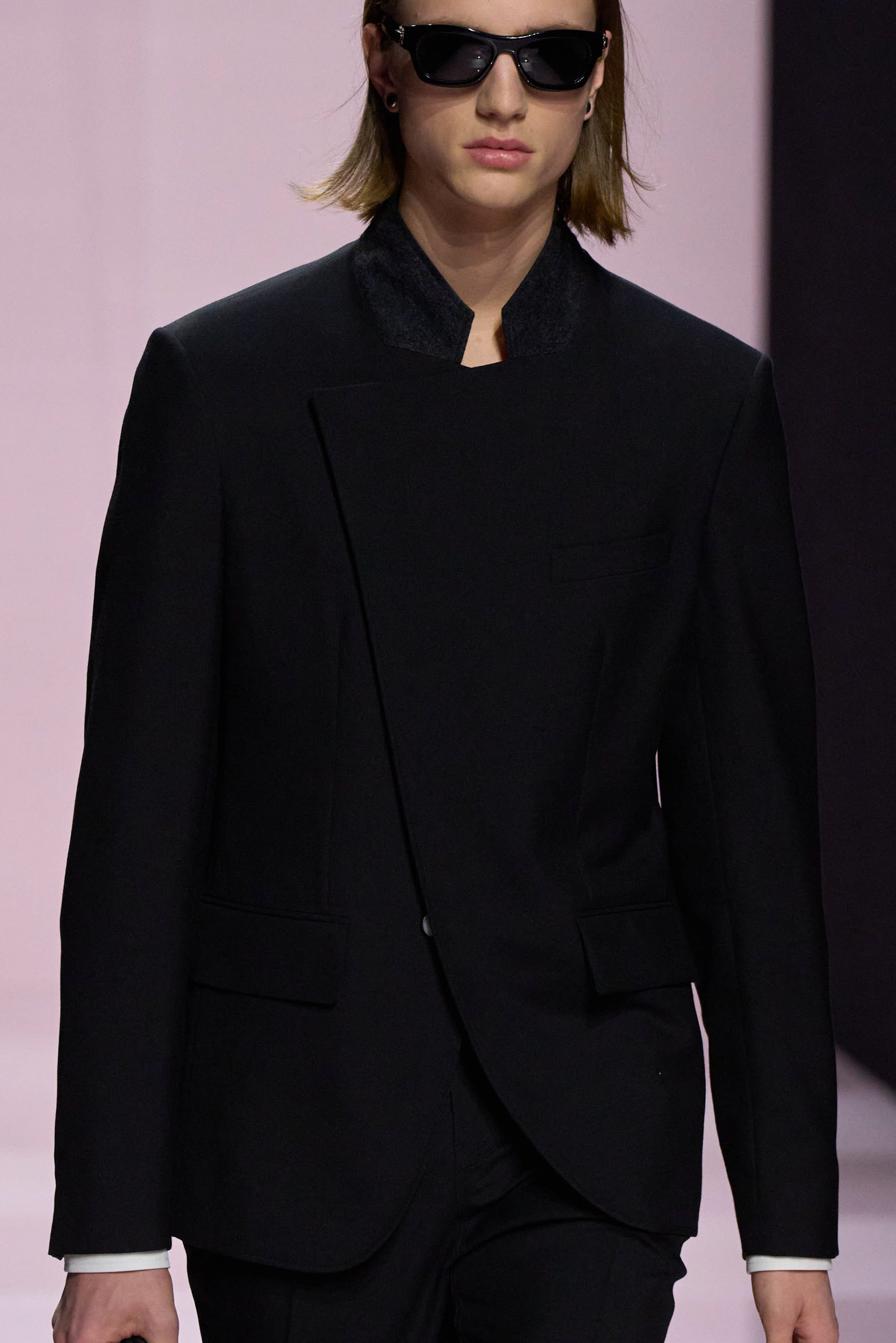 Louis Vuitton Fall 2025 Men’s Fashion Show Details