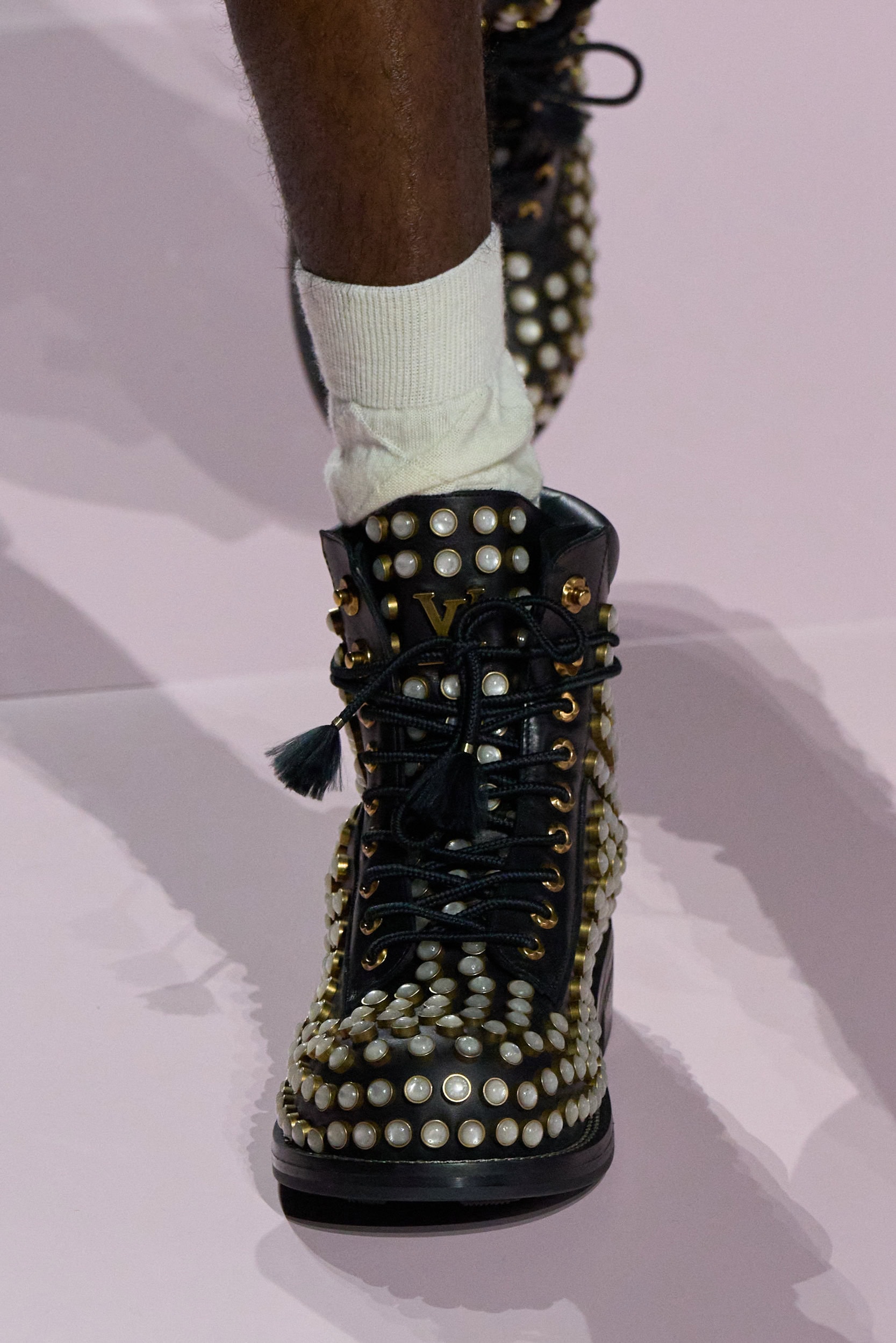 Louis Vuitton Fall 2025 Men’s Fashion Show Details