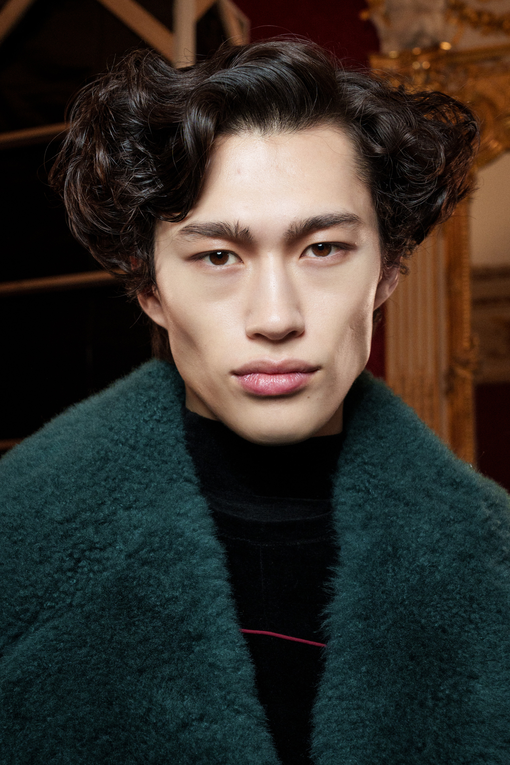 Wooyoungmi Fall 2025 Men’s Fashion Show Backstage