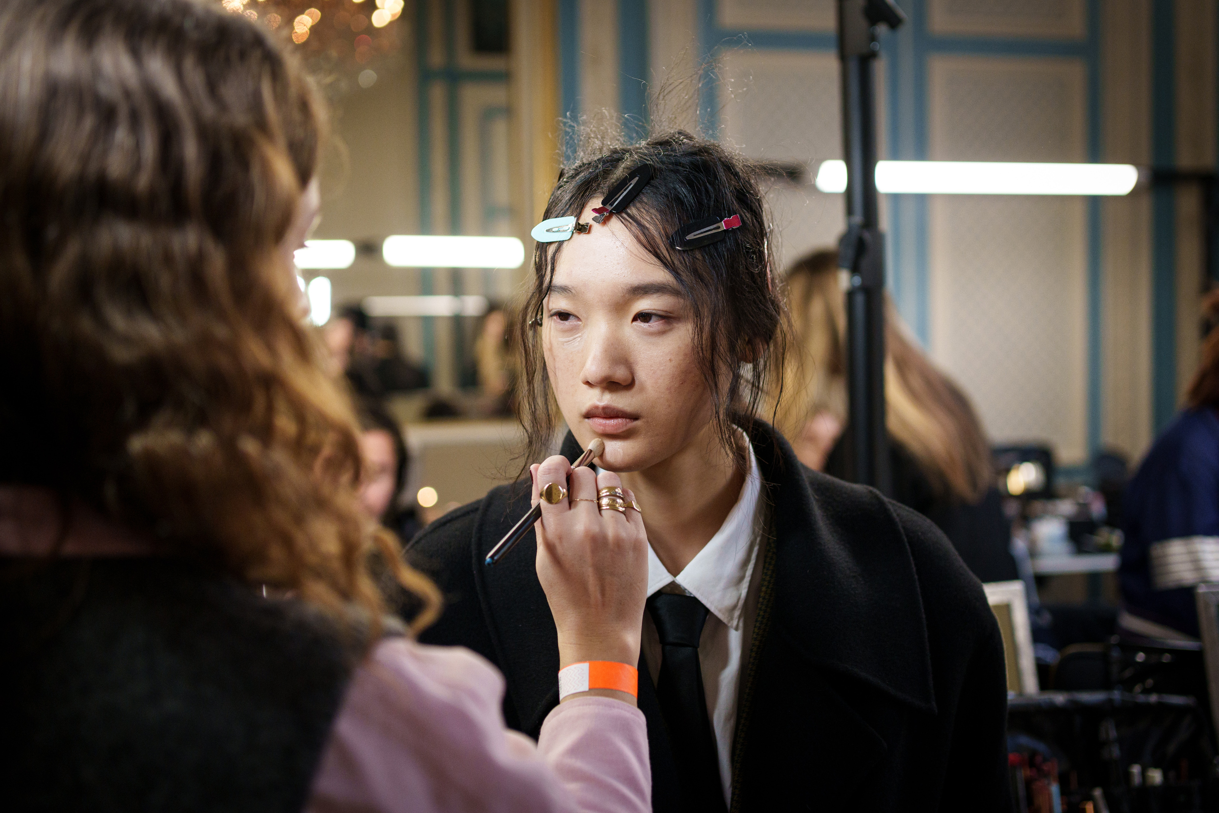 Wooyoungmi Fall 2025 Men’s Fashion Show Backstage