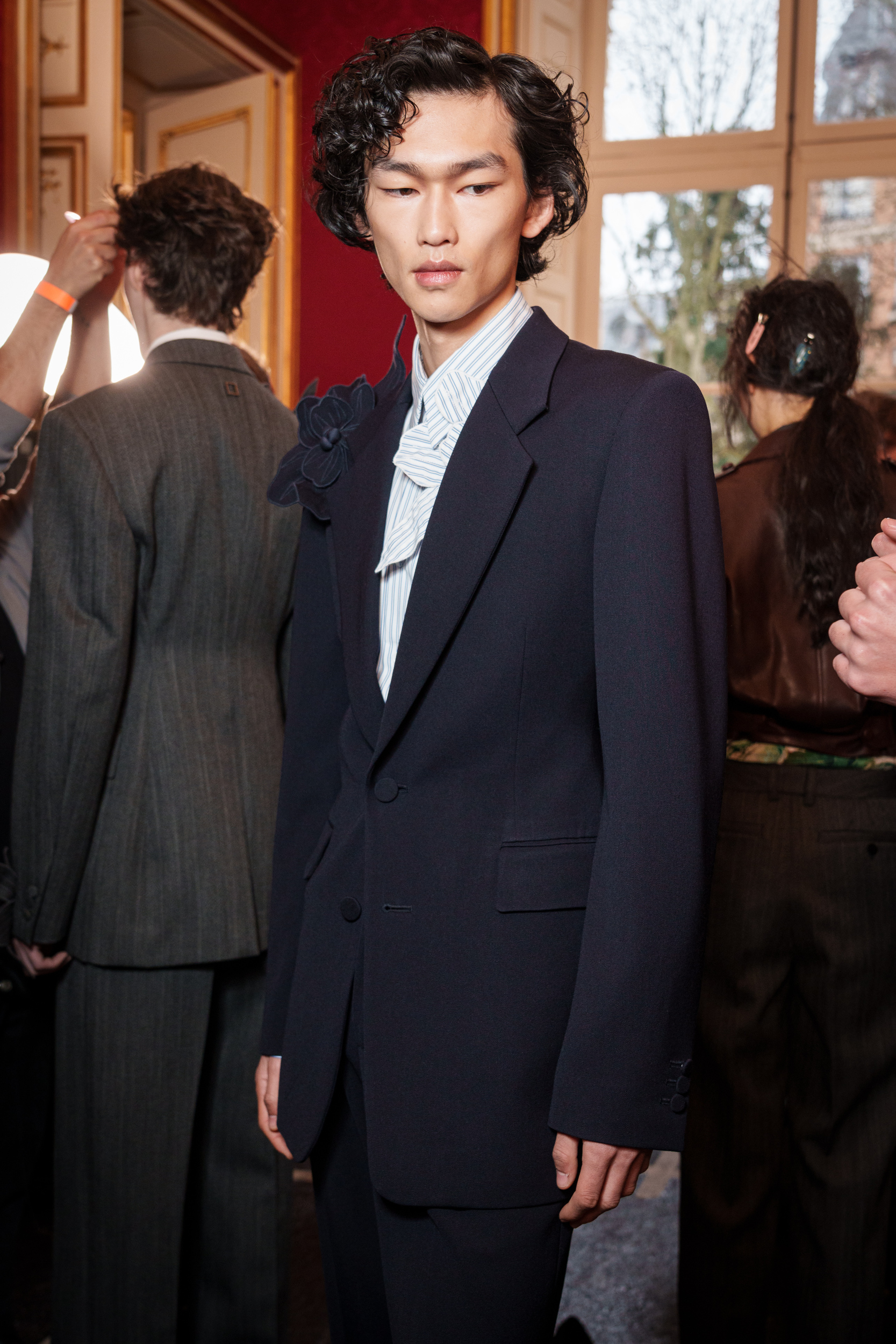 Wooyoungmi Fall 2025 Men’s Fashion Show Backstage