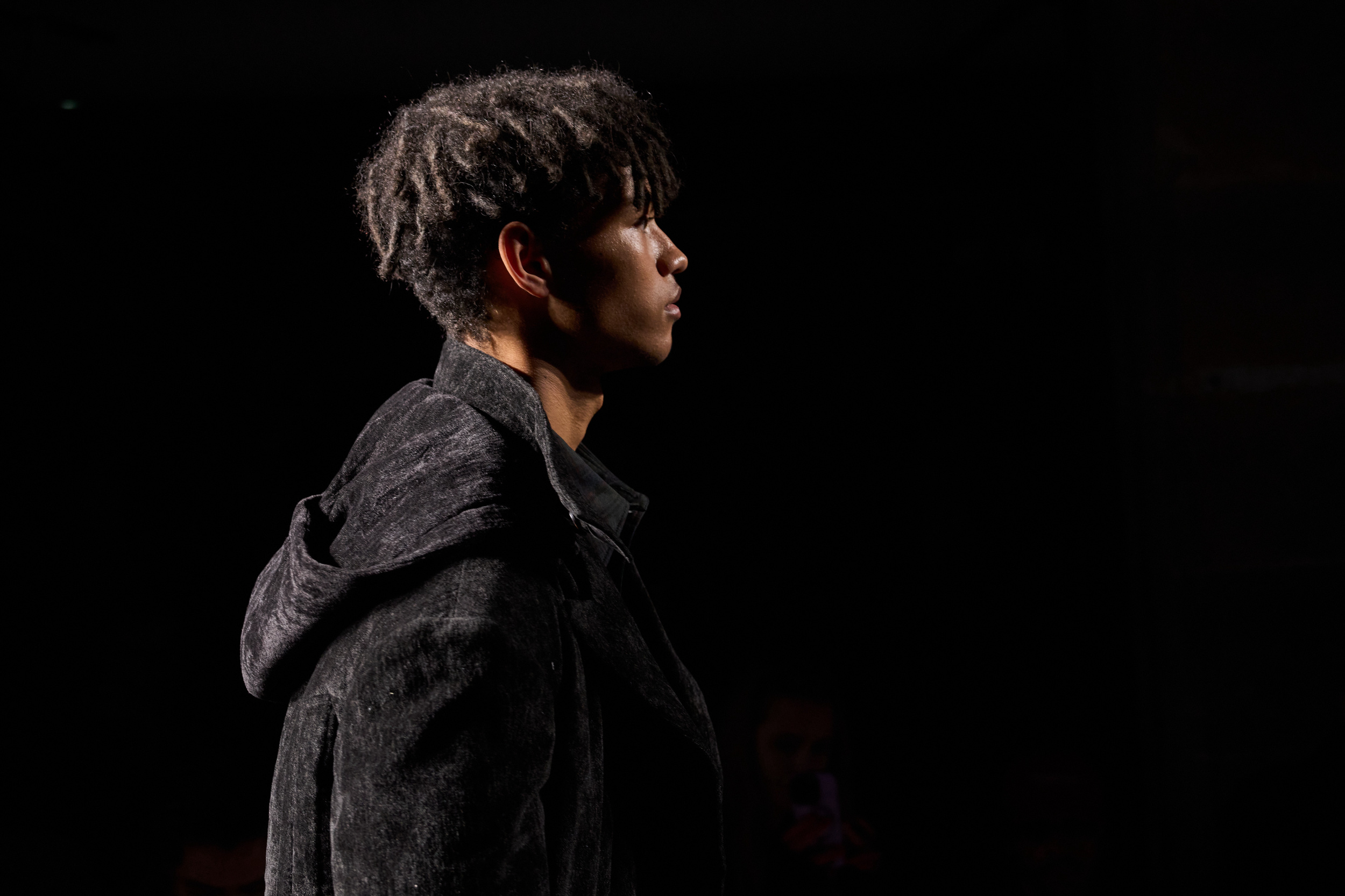 Yohji Yamamoto Fall 2025 Men’s Fashion Show Atmosphere