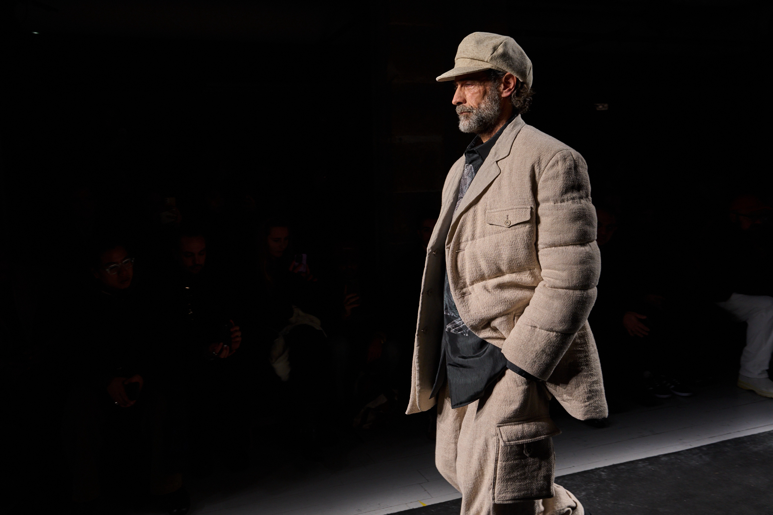 Yohji Yamamoto Fall 2025 Men’s Fashion Show Atmosphere