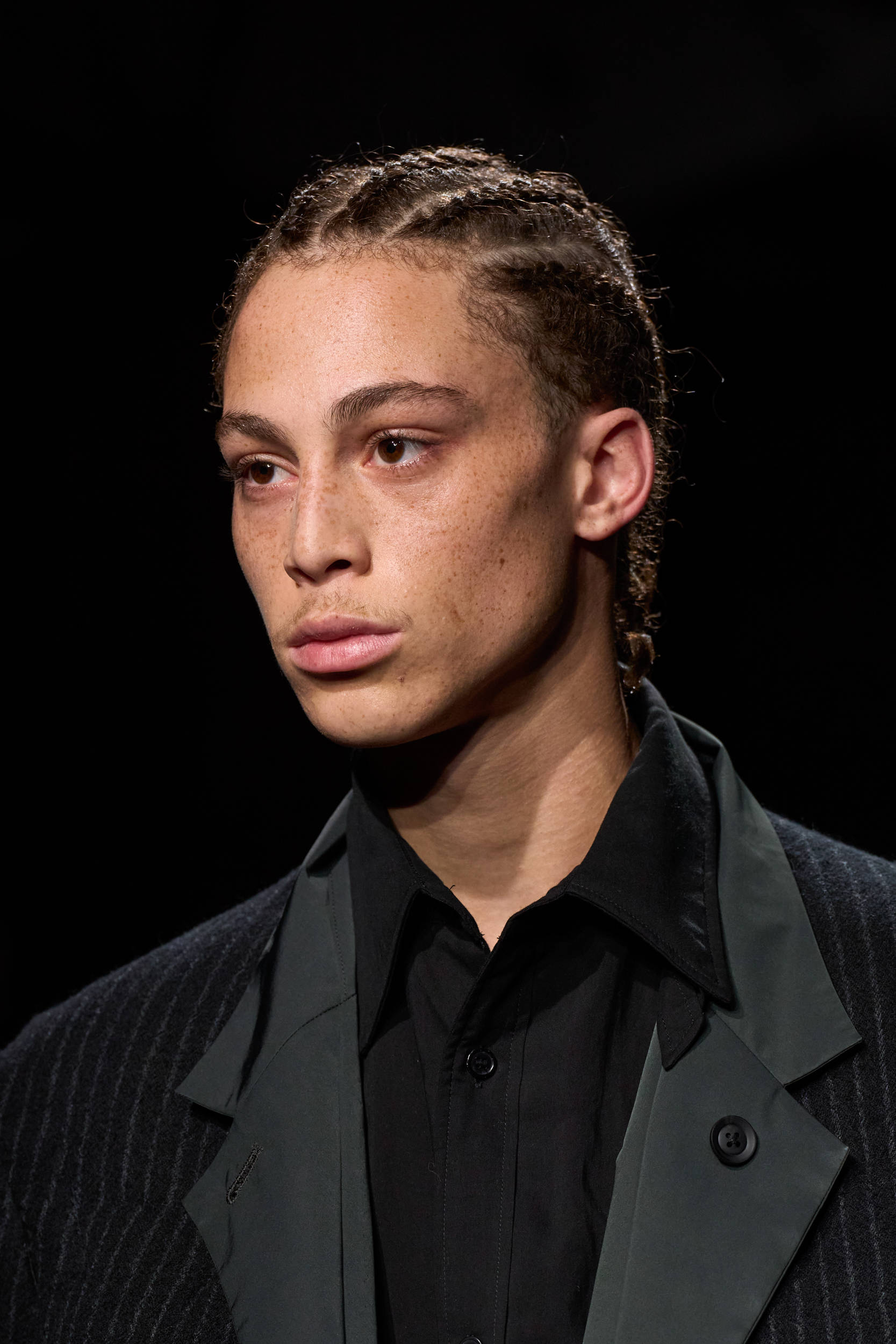 Yohji Yamamoto Fall 2025 Men’s Fashion Show Details