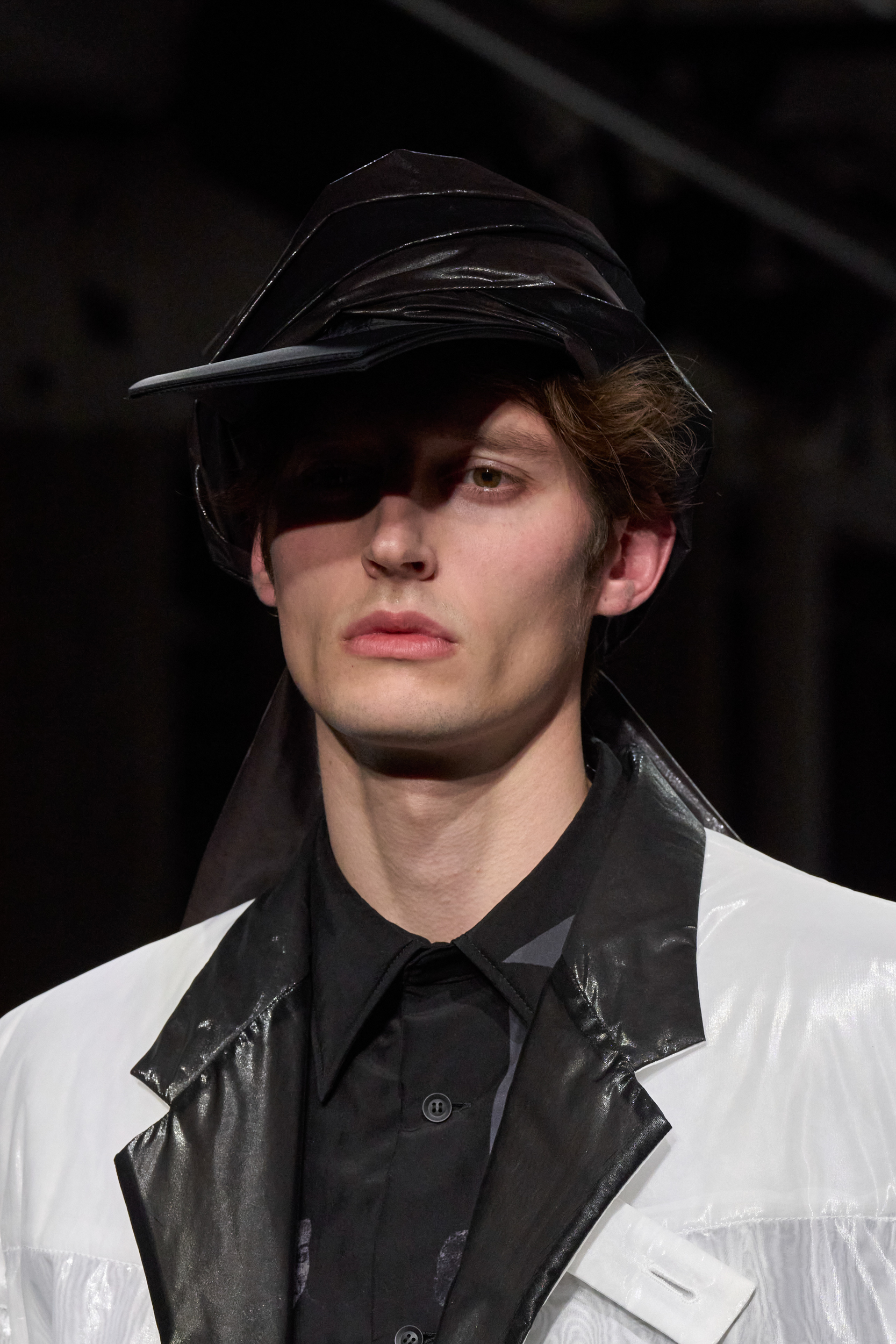 Yohji Yamamoto Fall 2025 Men’s Fashion Show Details