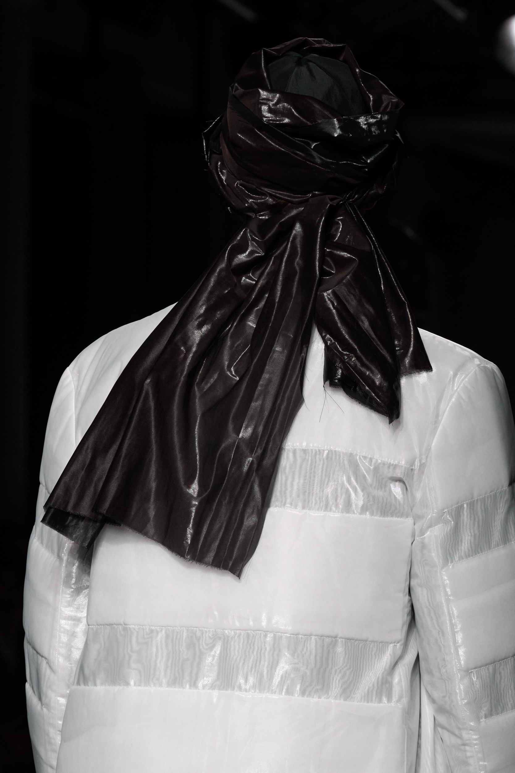 Yohji Yamamoto Fall 2025 Men’s Fashion Show Details