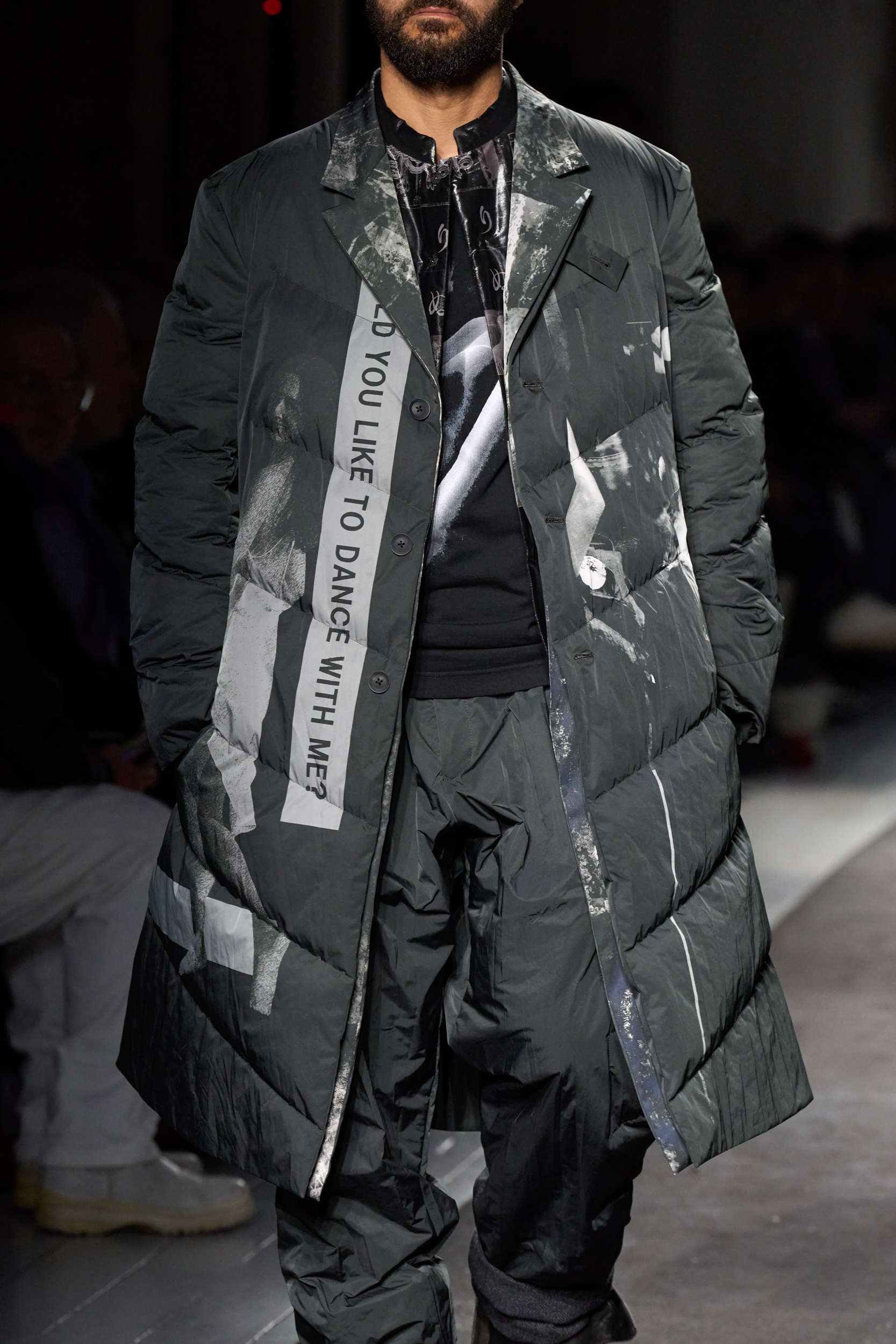 Yohji Yamamoto Fall 2025 Men’s Fashion Show Details