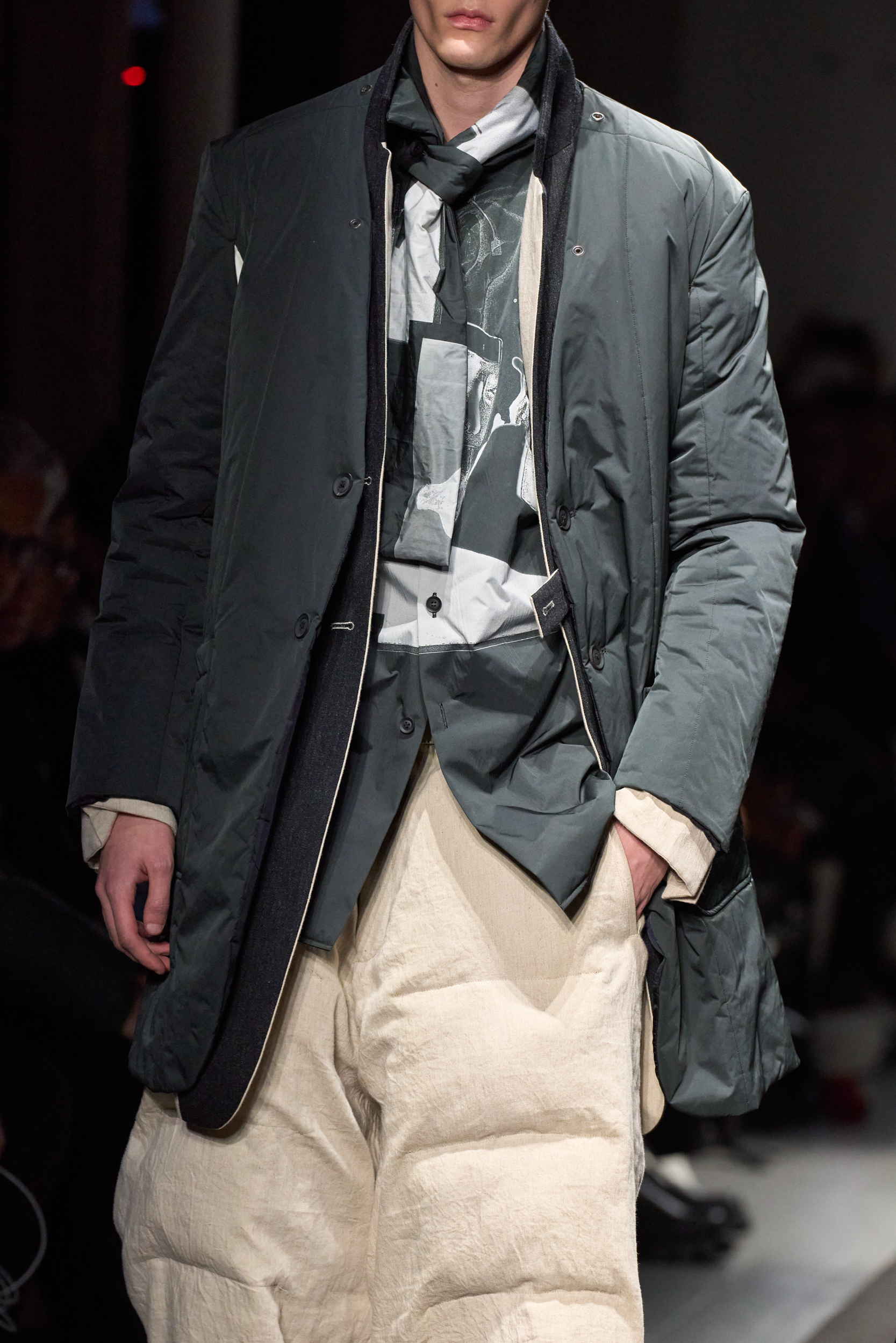 Yohji Yamamoto Fall 2025 Men’s Fashion Show Details