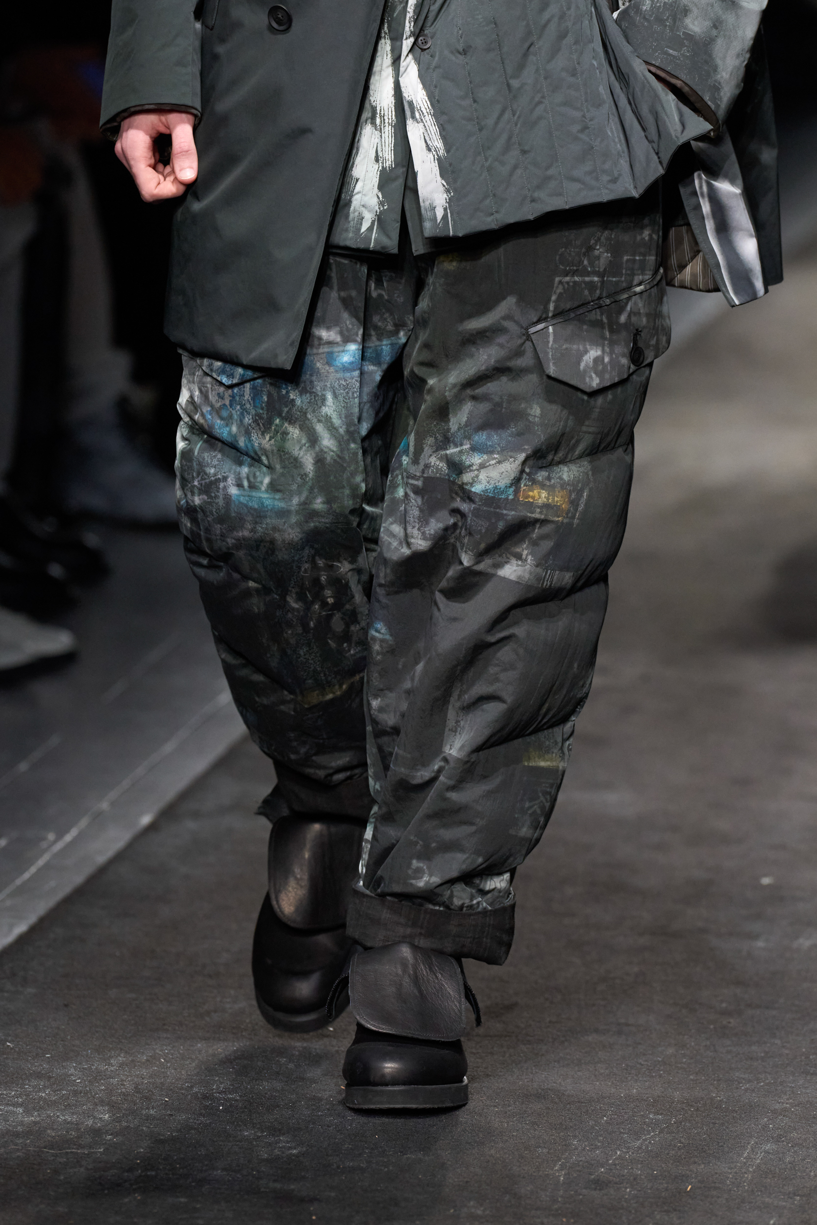 Yohji Yamamoto Fall 2025 Men’s Fashion Show Details