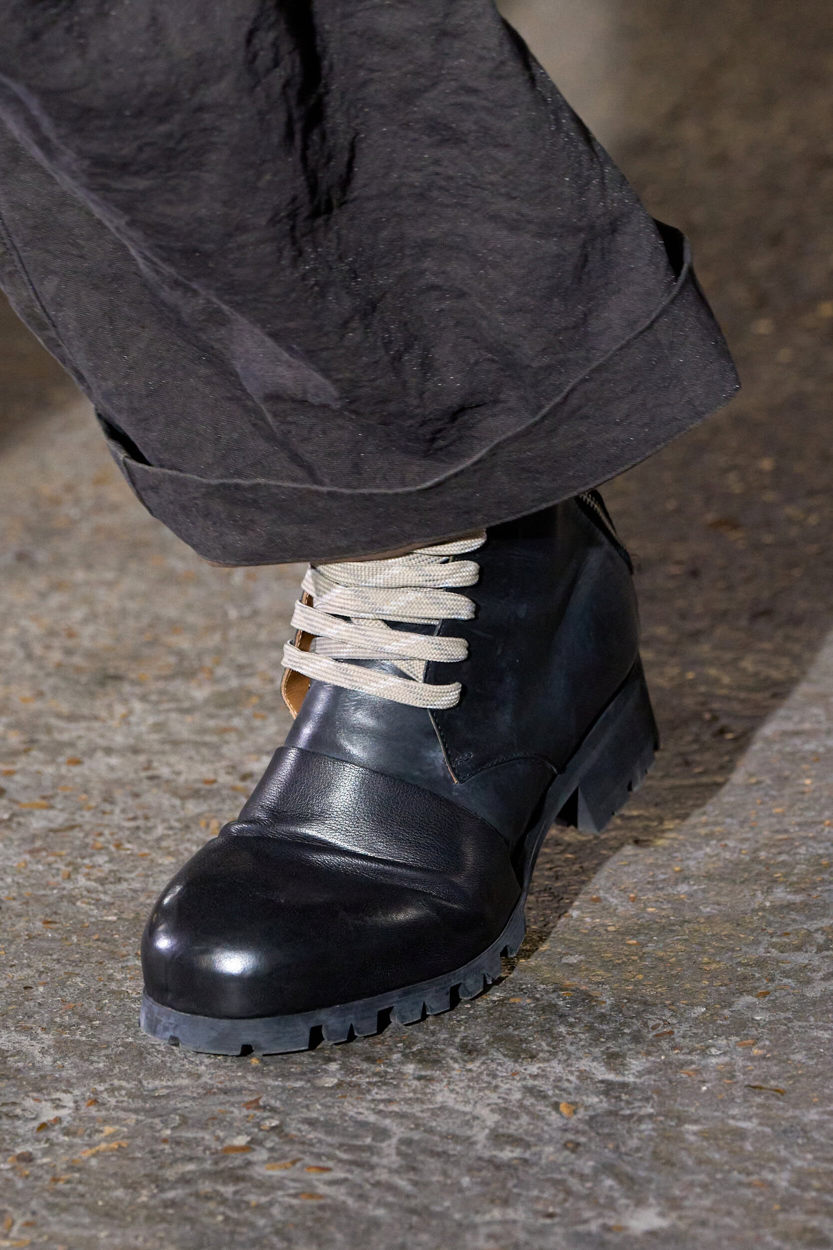 Ziggy Chen Fall 2025 Men’s Fashion Show Details