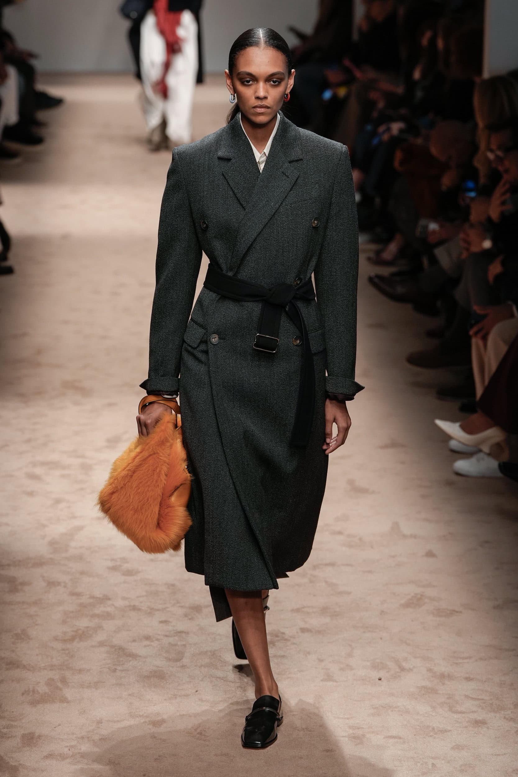 Tod S Fall 2025 Fashion Show