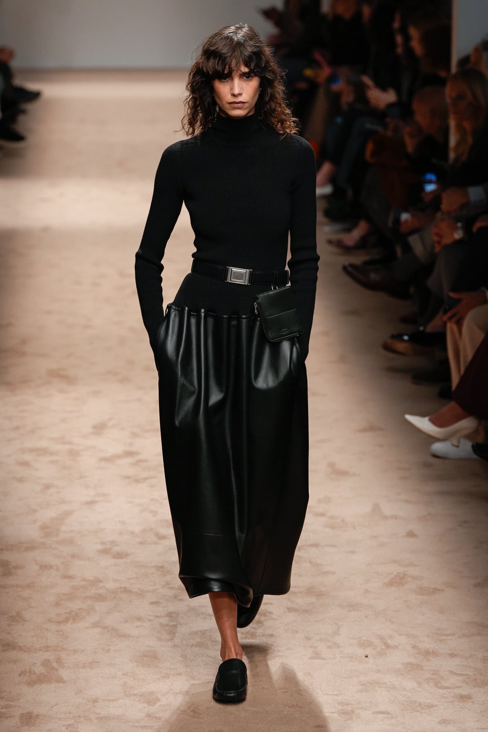 Tod S Fall 2025 Fashion Show