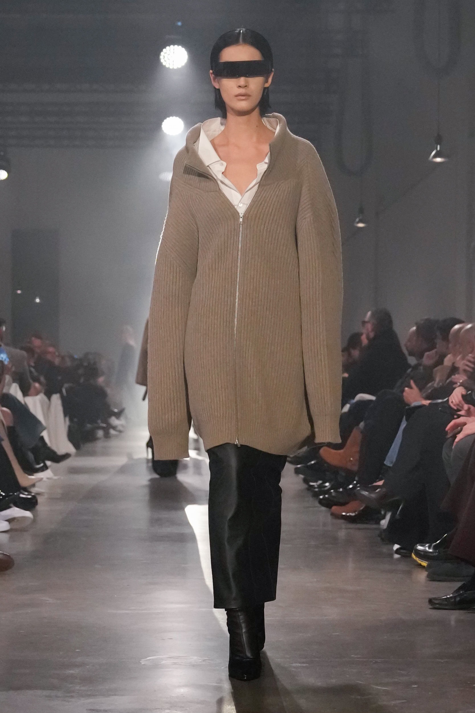 Mm6 Maison Margiela Fall 2025 Fashion Show