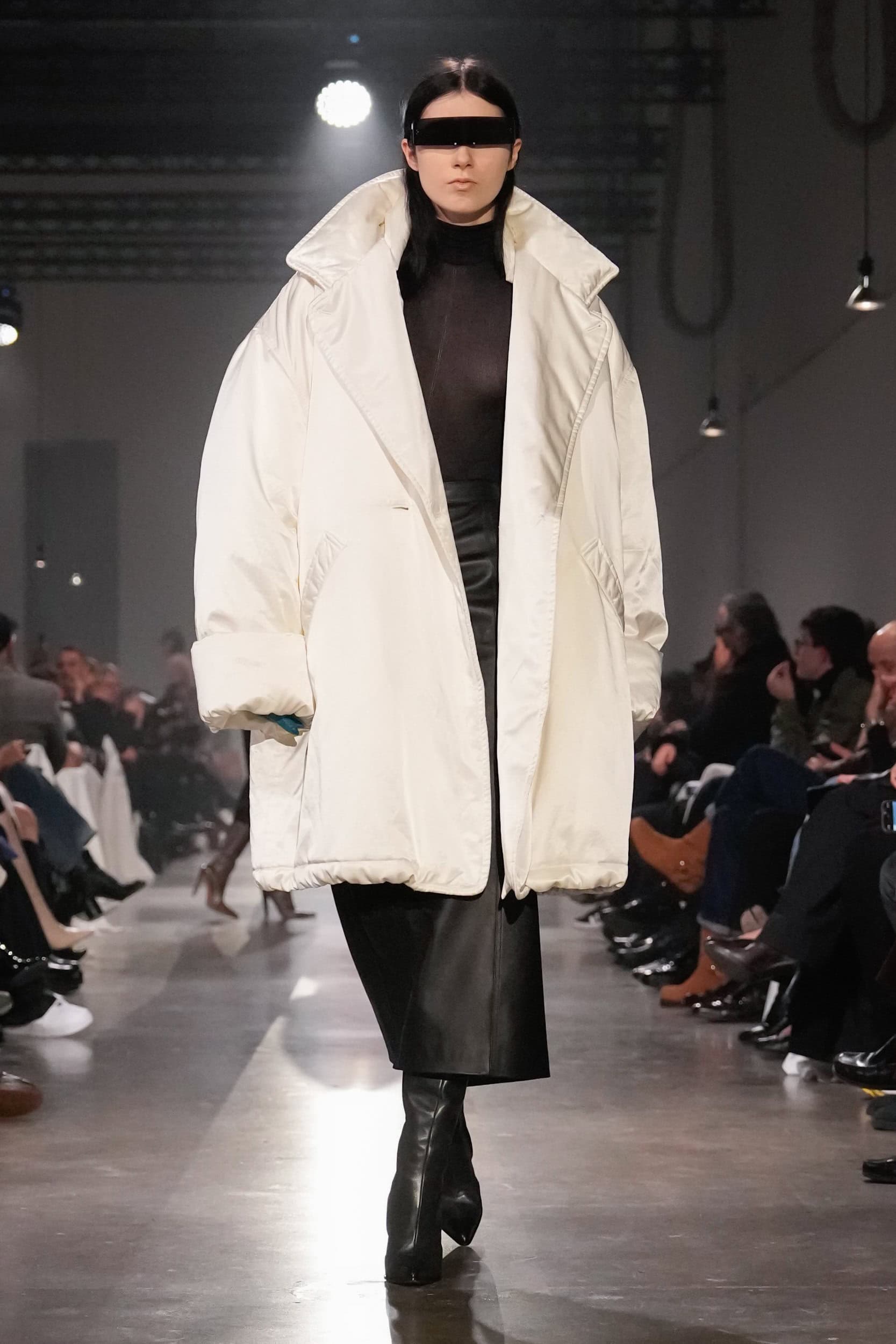 Mm6 Maison Margiela Fall 2025 Fashion Show