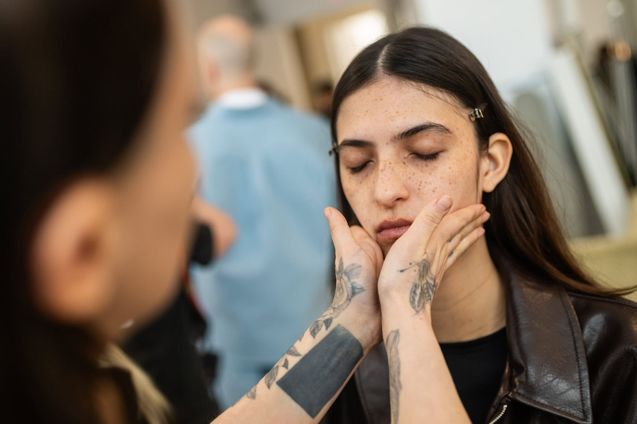 Aknvas  Fall 2025 Fashion Show Backstage