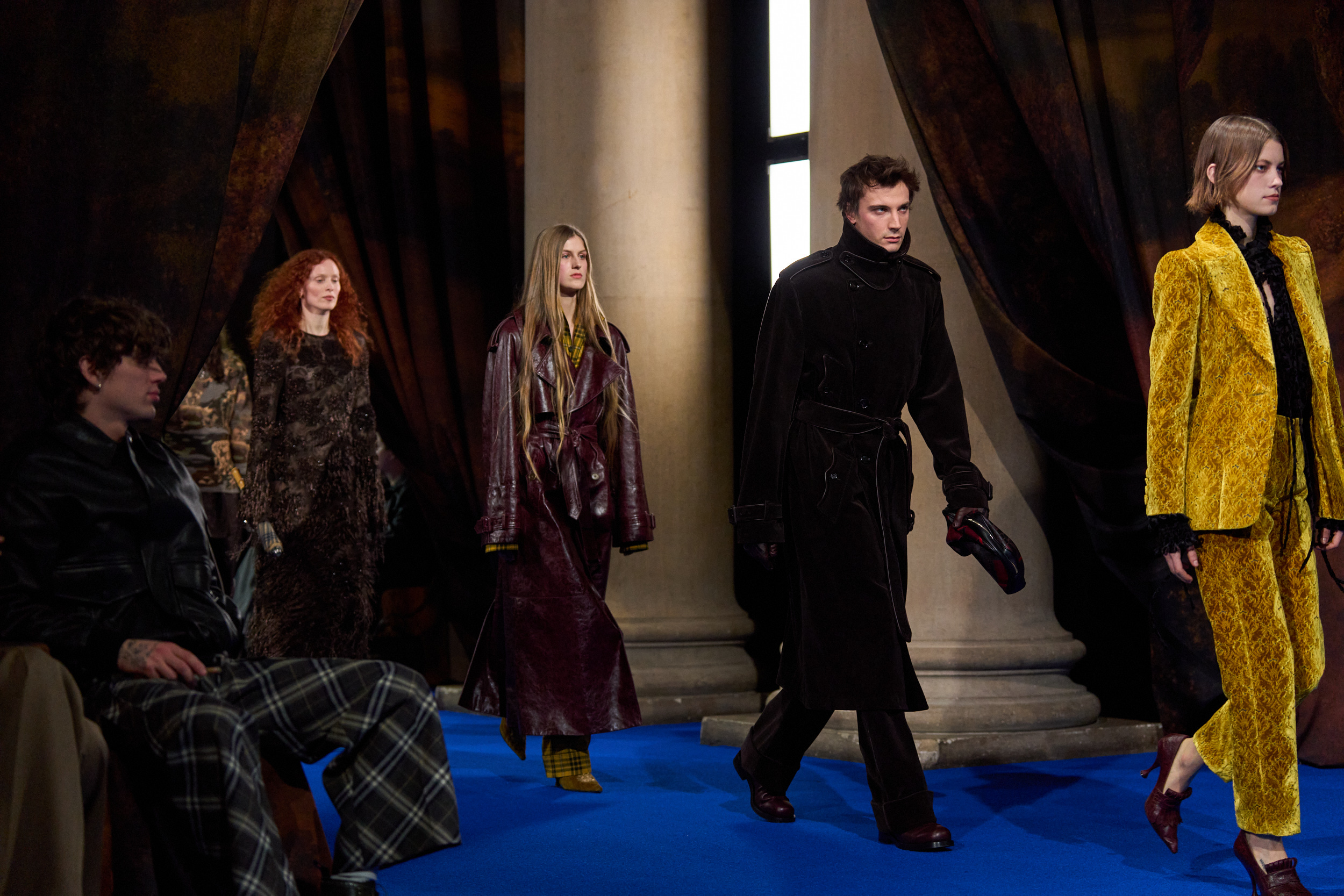 Burberry Fall 2025 Fashion Show Atmosphere