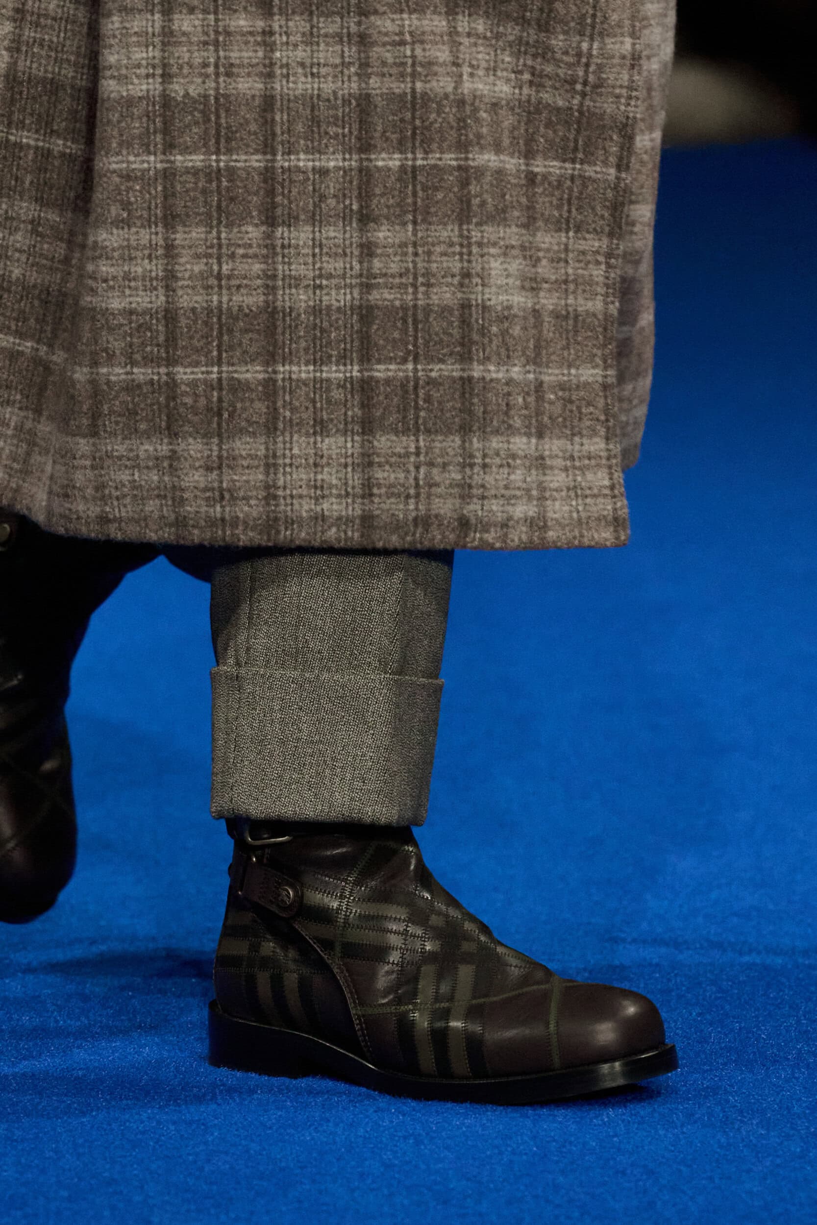 Burberry Fall 2025 Fashion Show Details