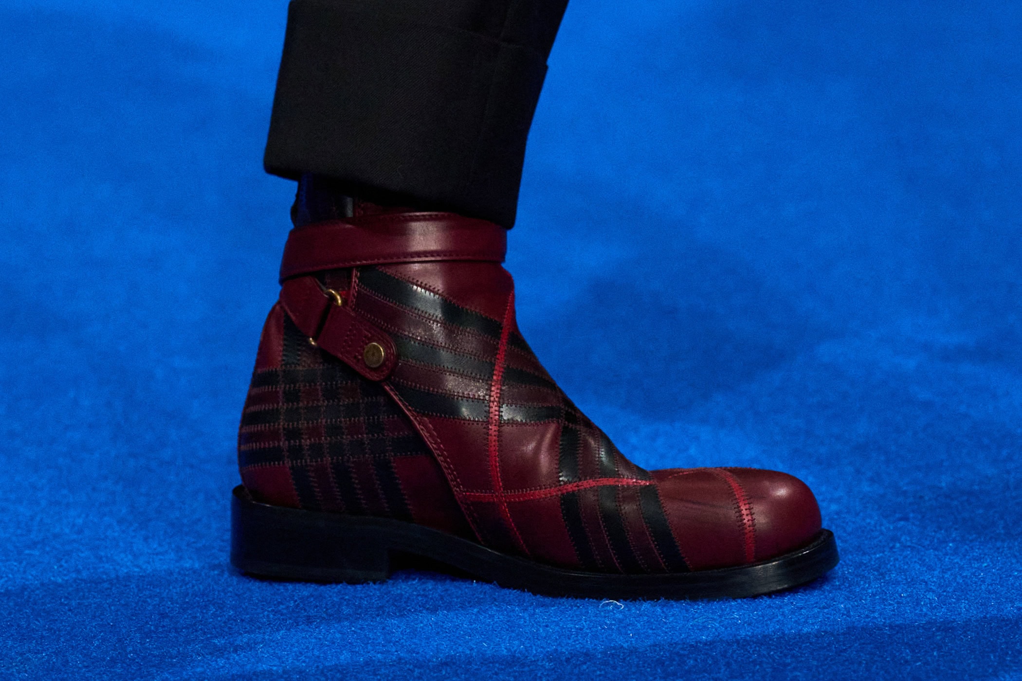 Burberry Fall 2025 Fashion Show Details