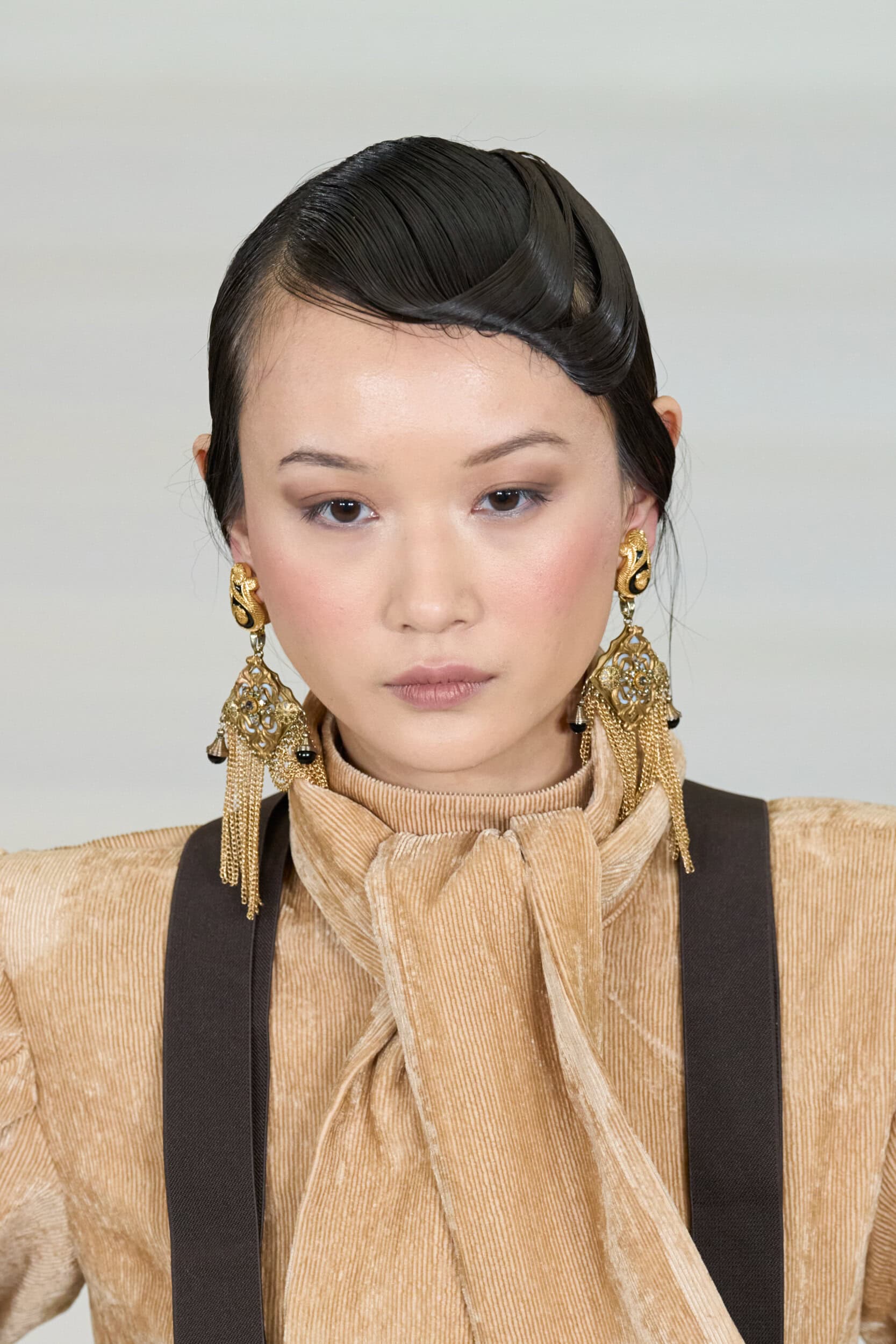 Paul Costelloe  Fall 2025 Fashion Show Details