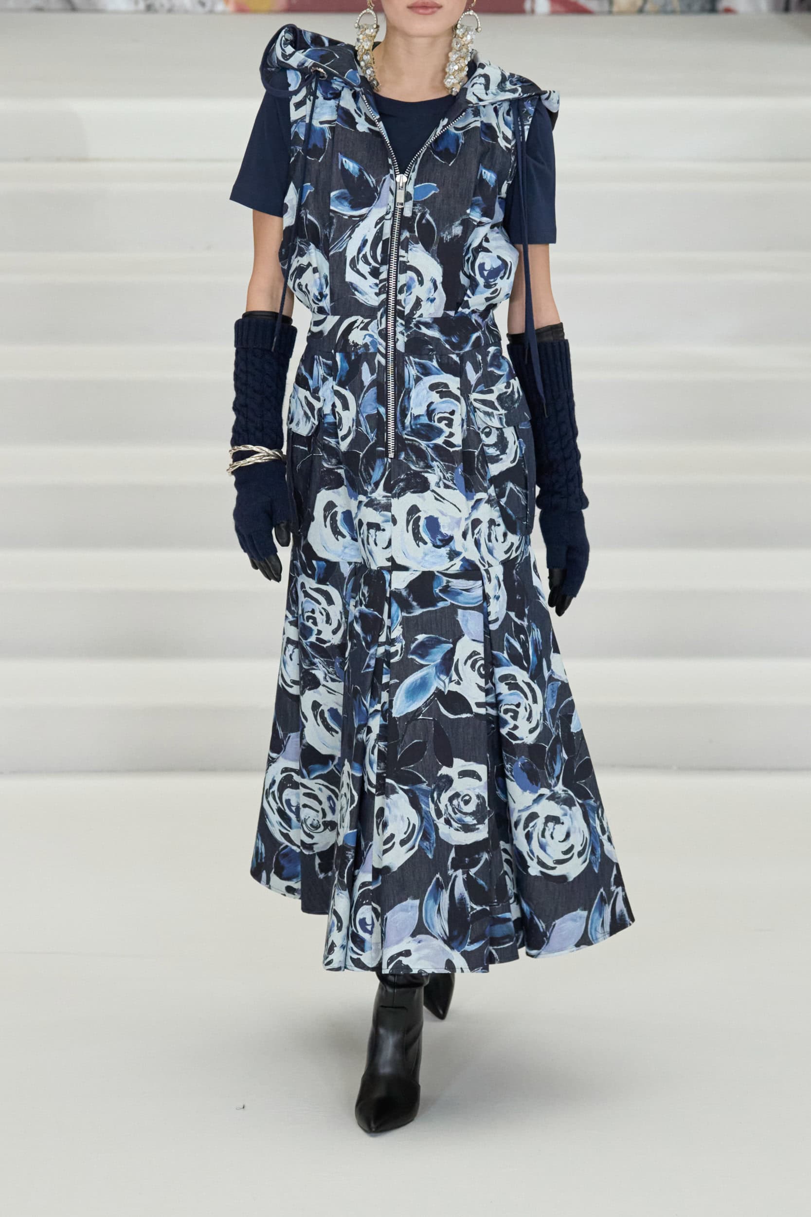 Paul Costelloe  Fall 2025 Fashion Show Details