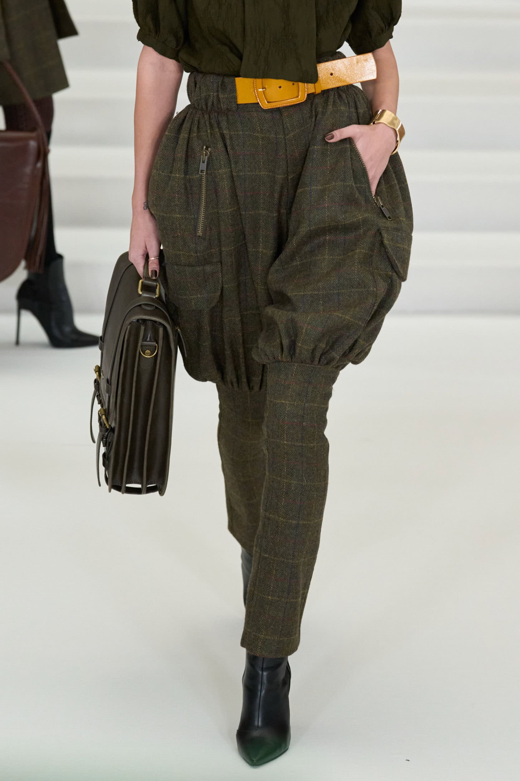 Paul Costelloe  Fall 2025 Fashion Show Details