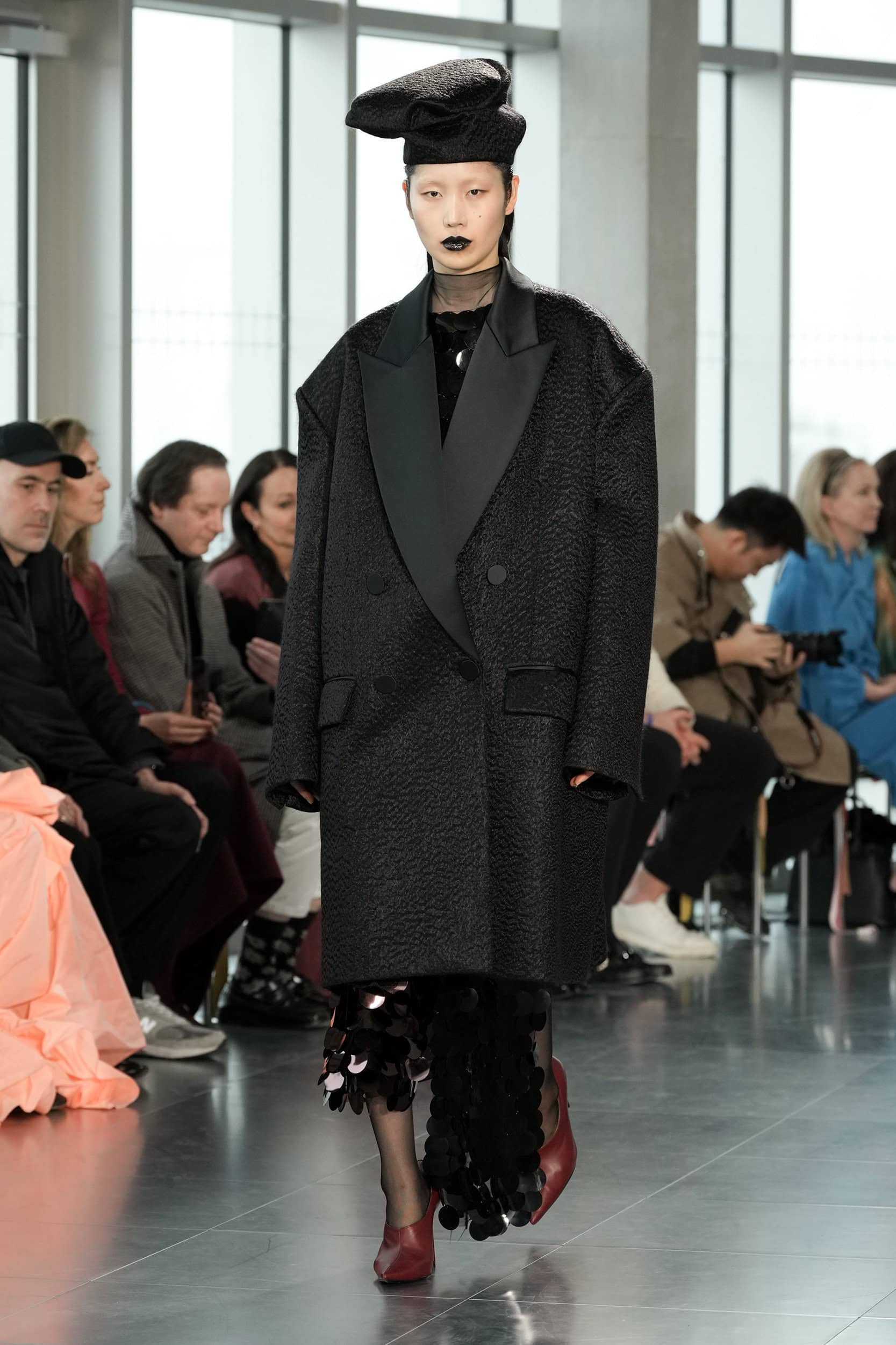 Roksanda Fall 2025 Fashion Show