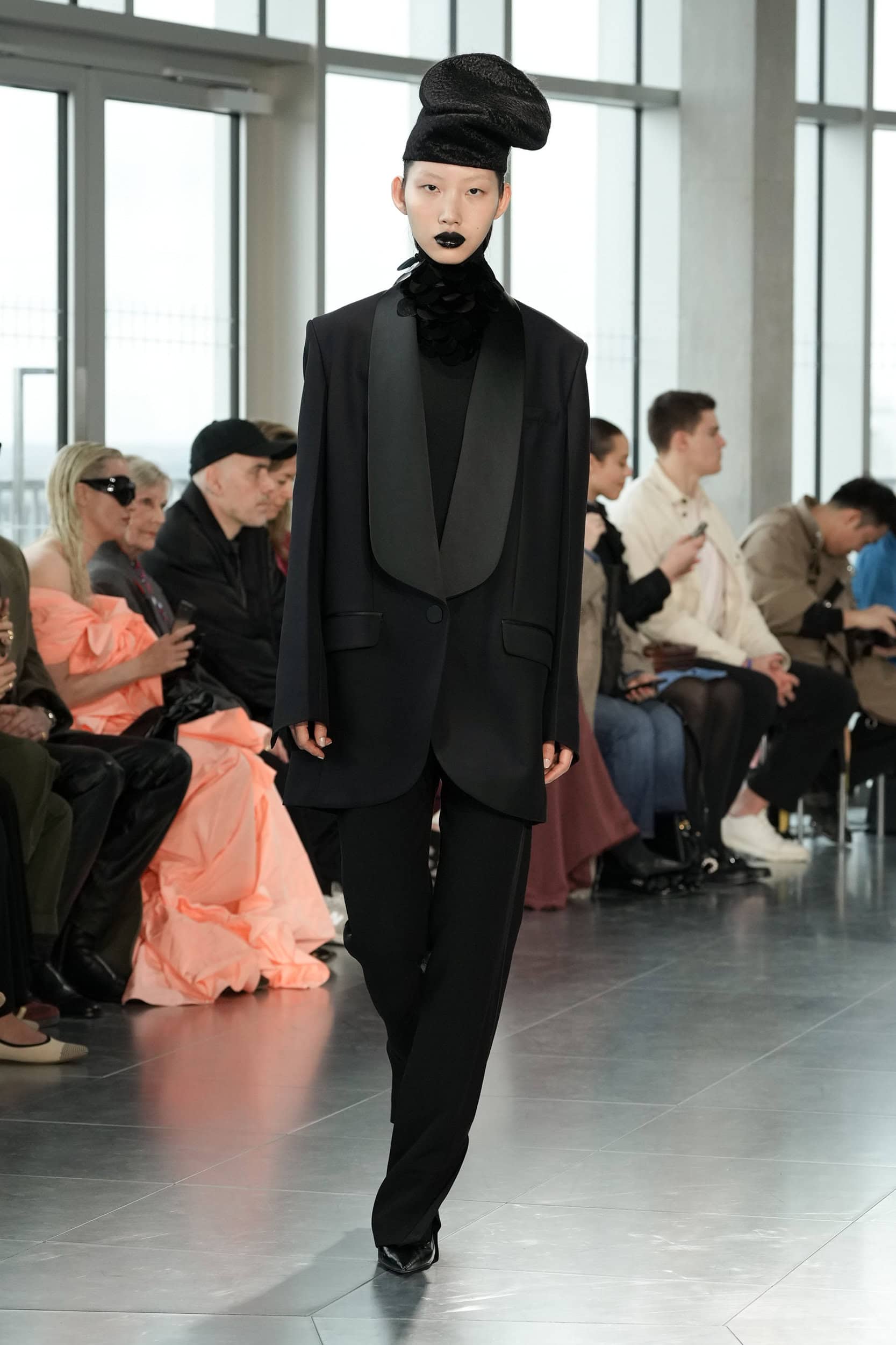 Roksanda Fall 2025 Fashion Show