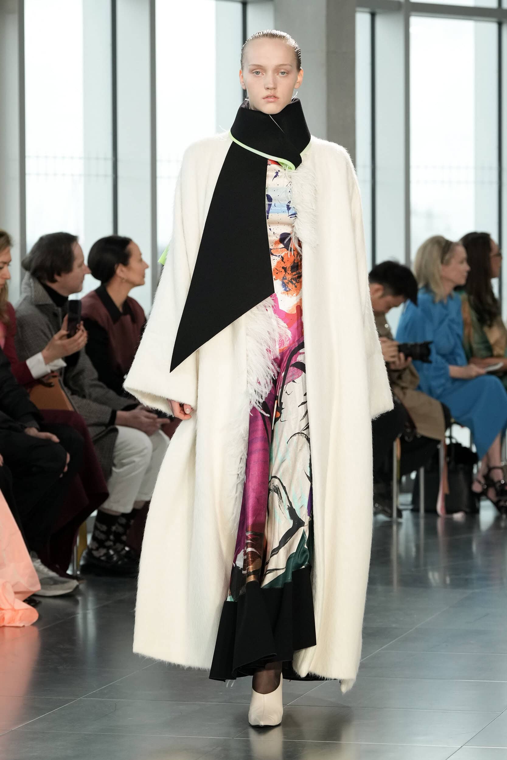 Roksanda Fall 2025 Fashion Show