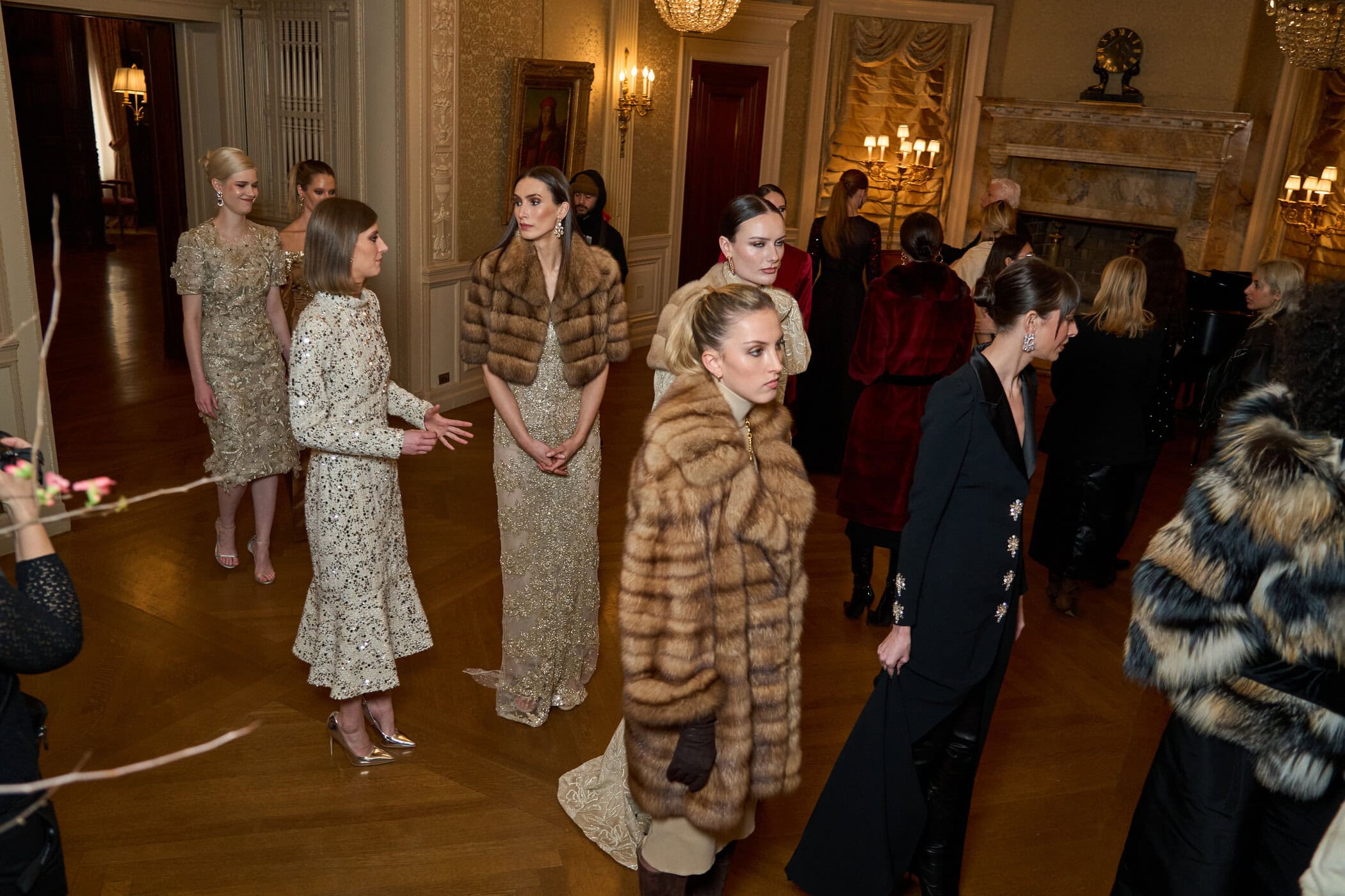 Dennis Basso  Fall 2025 Fashion Show Backstage