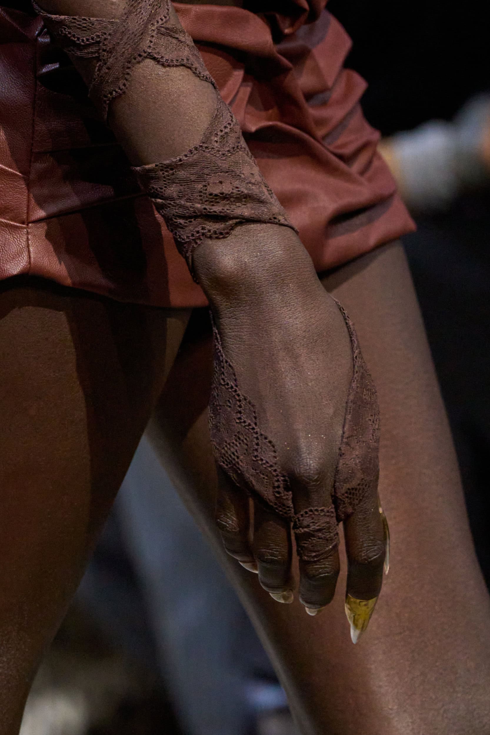 Di Petsa Fall 2025 Fashion Show Details