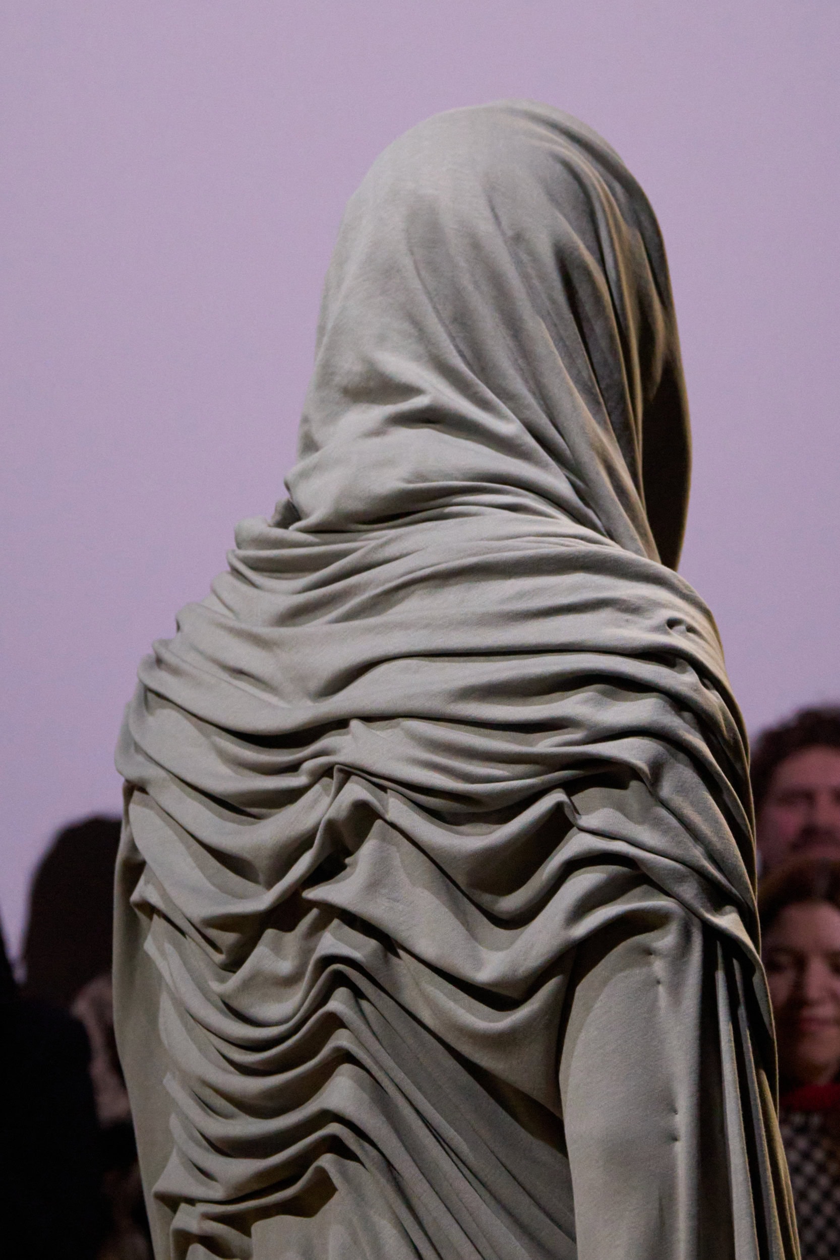 Di Petsa Fall 2025 Fashion Show Details