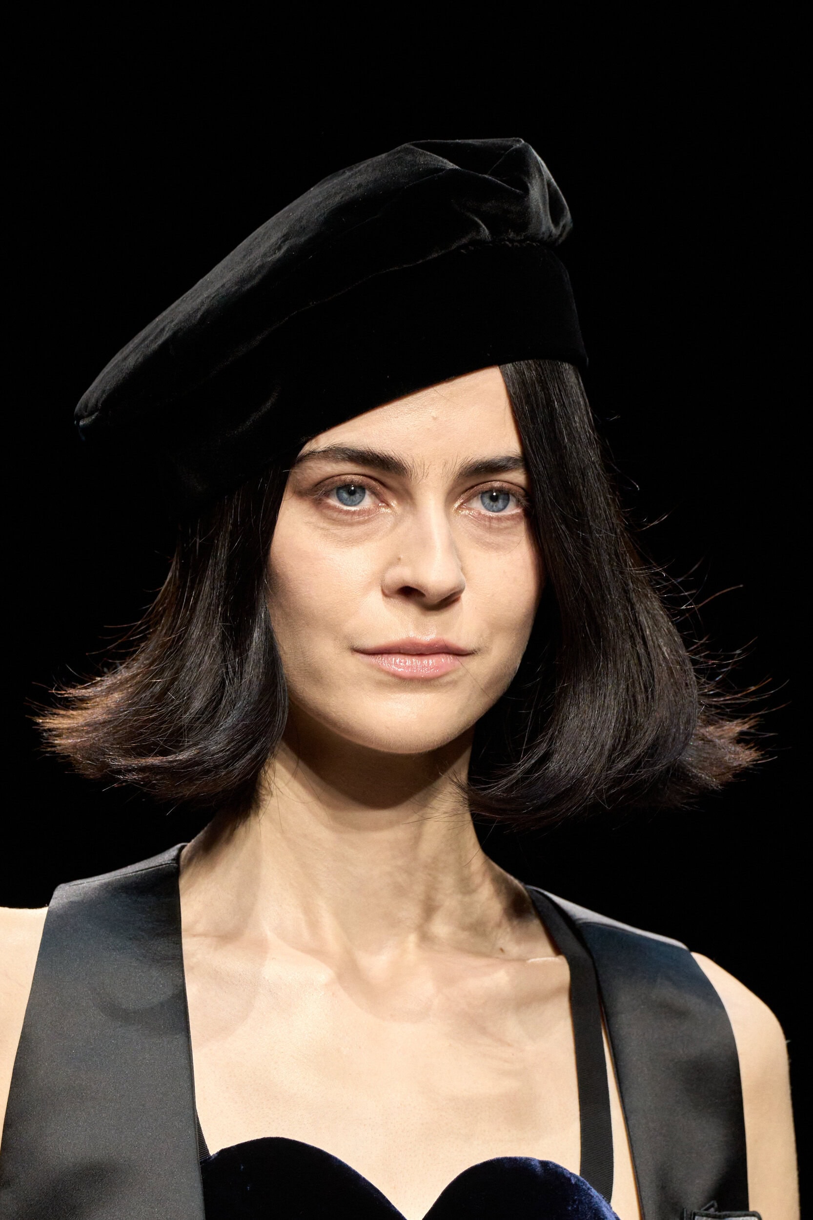 Emporio Armani Fall 2025 Fashion Show Details