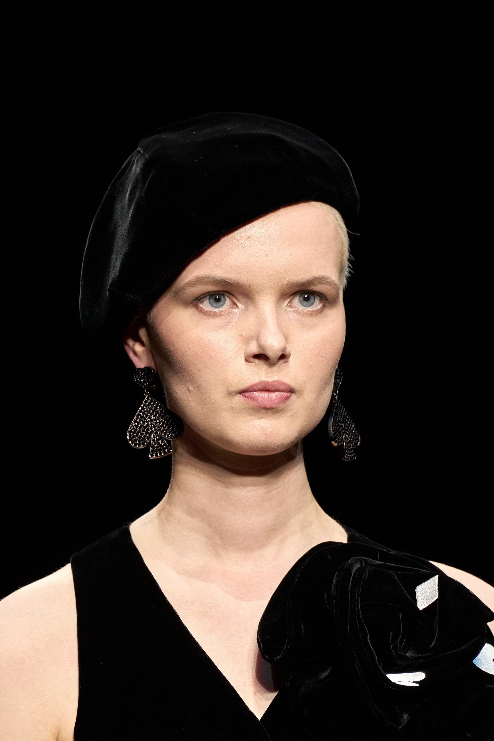 Emporio Armani Fall 2025 Fashion Show Details