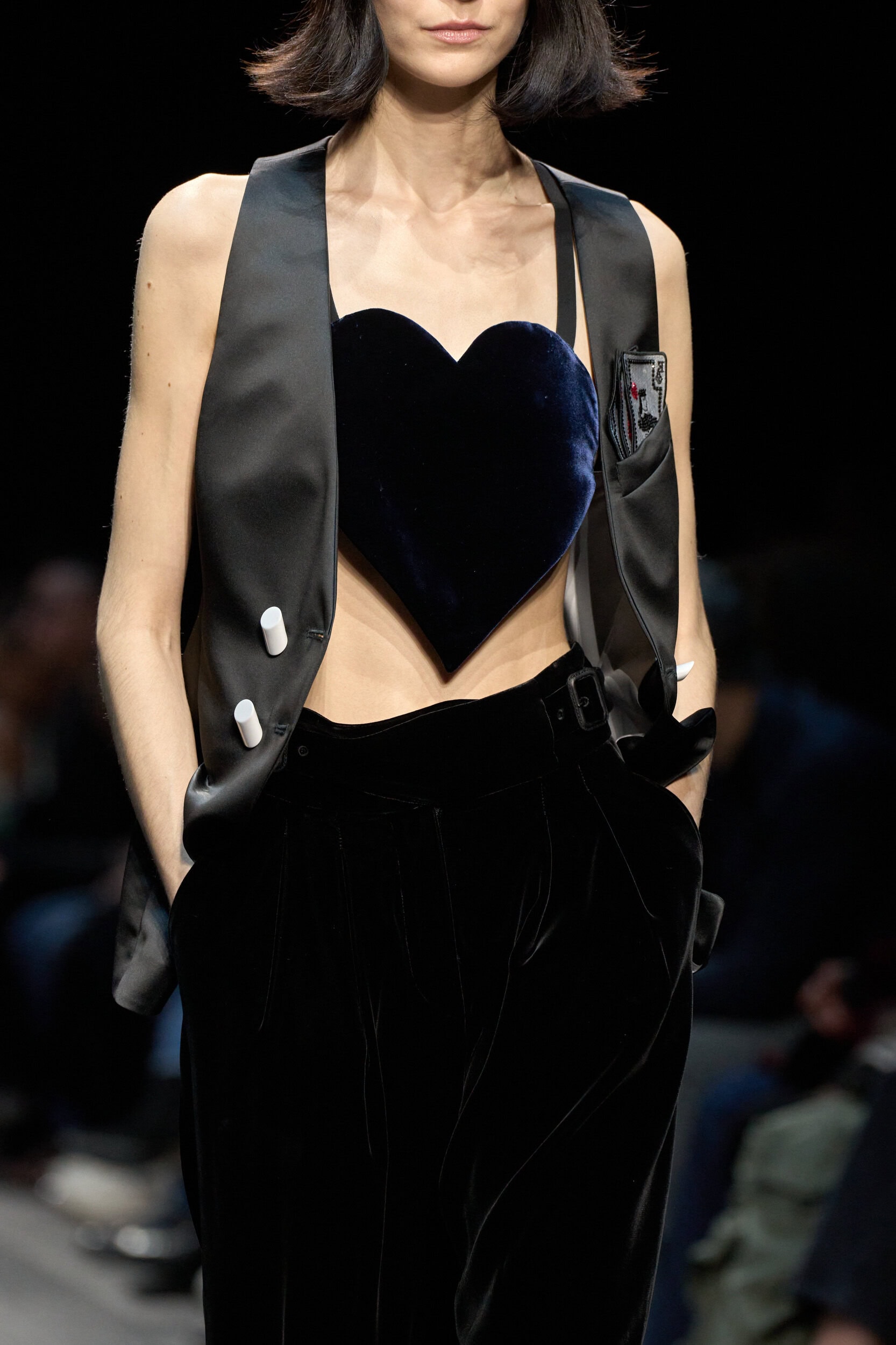 Emporio Armani Fall 2025 Fashion Show Details